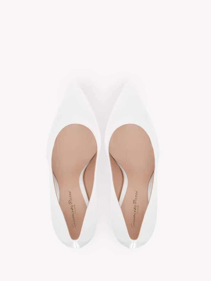 GIANVITO 105 Product Image