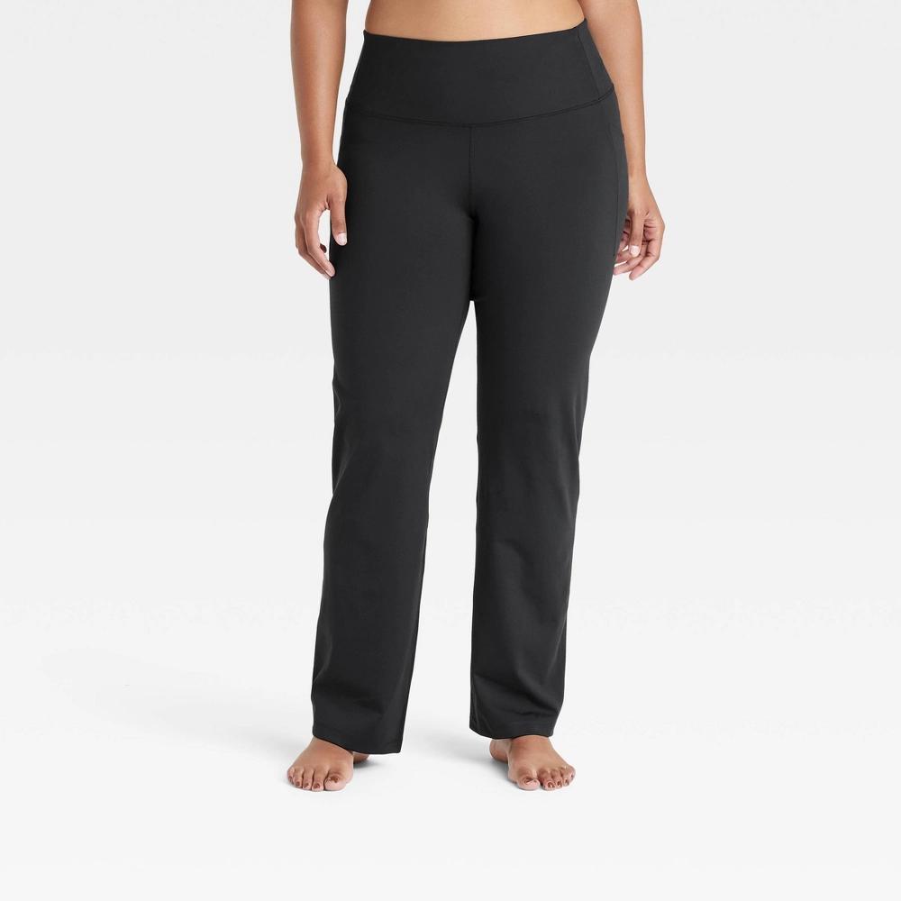 Womens Everyday Soft Ultra High-Rise Core Capri Leggings - All In Motion Black S: Moisture Wicking, Quick Dry, UPF 50+ Product Image