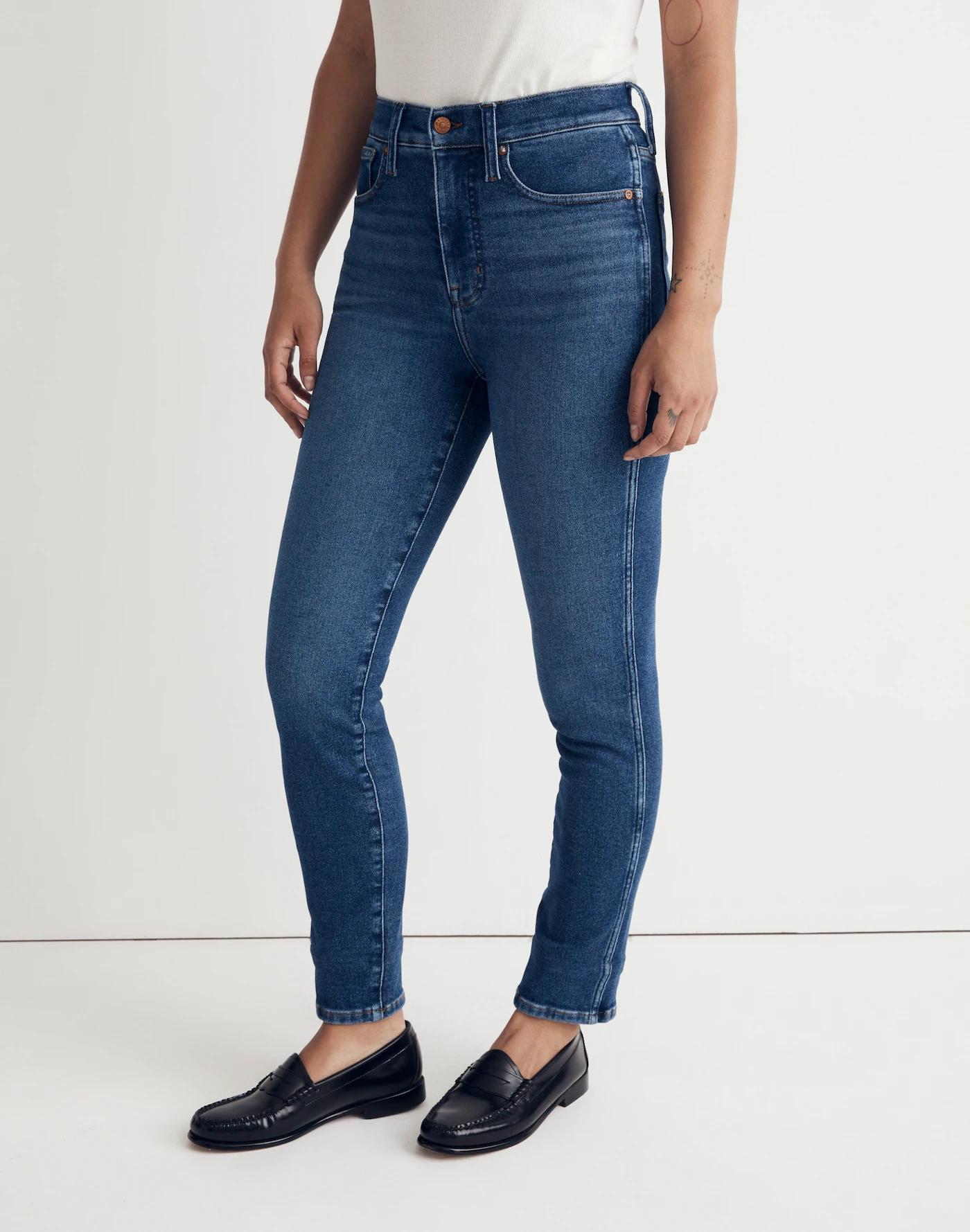 Curvy Stovepipe Jeans Product Image
