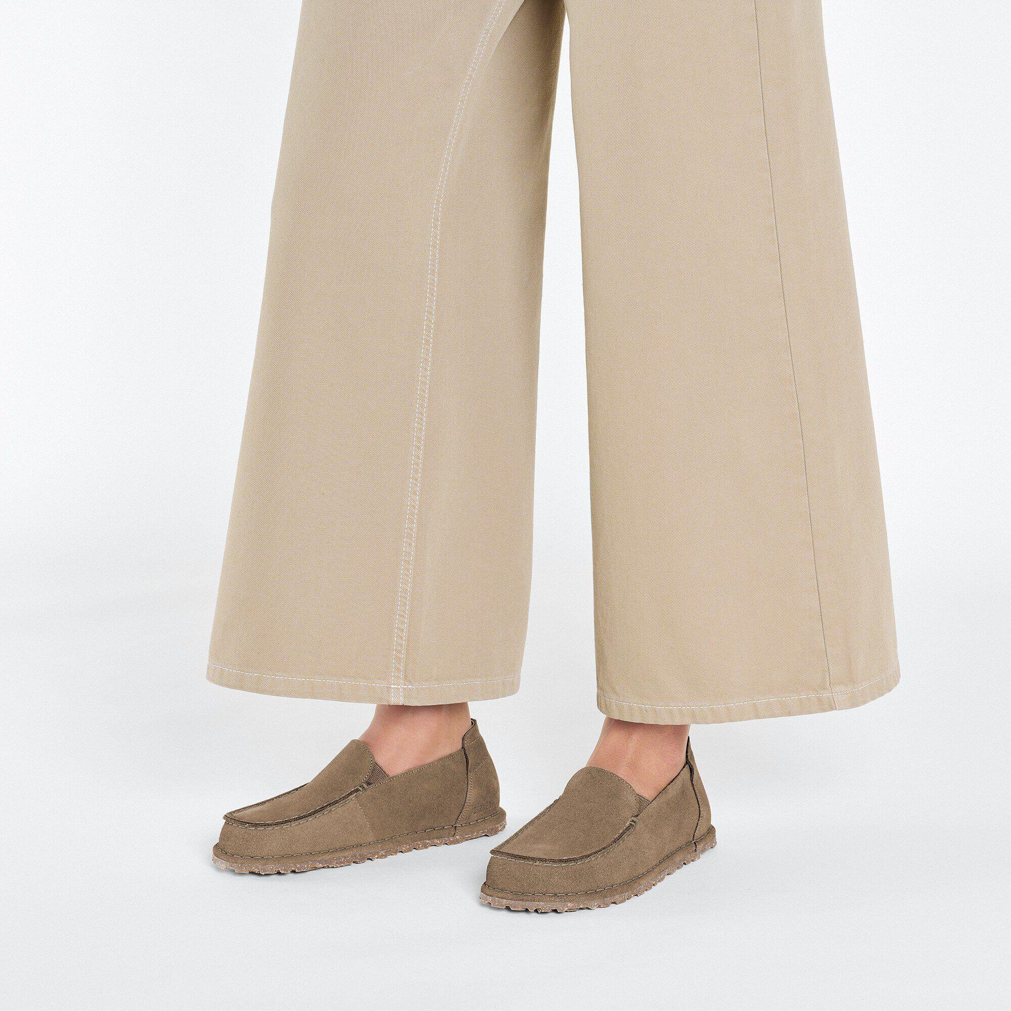 Utti Suede Leather Product Image