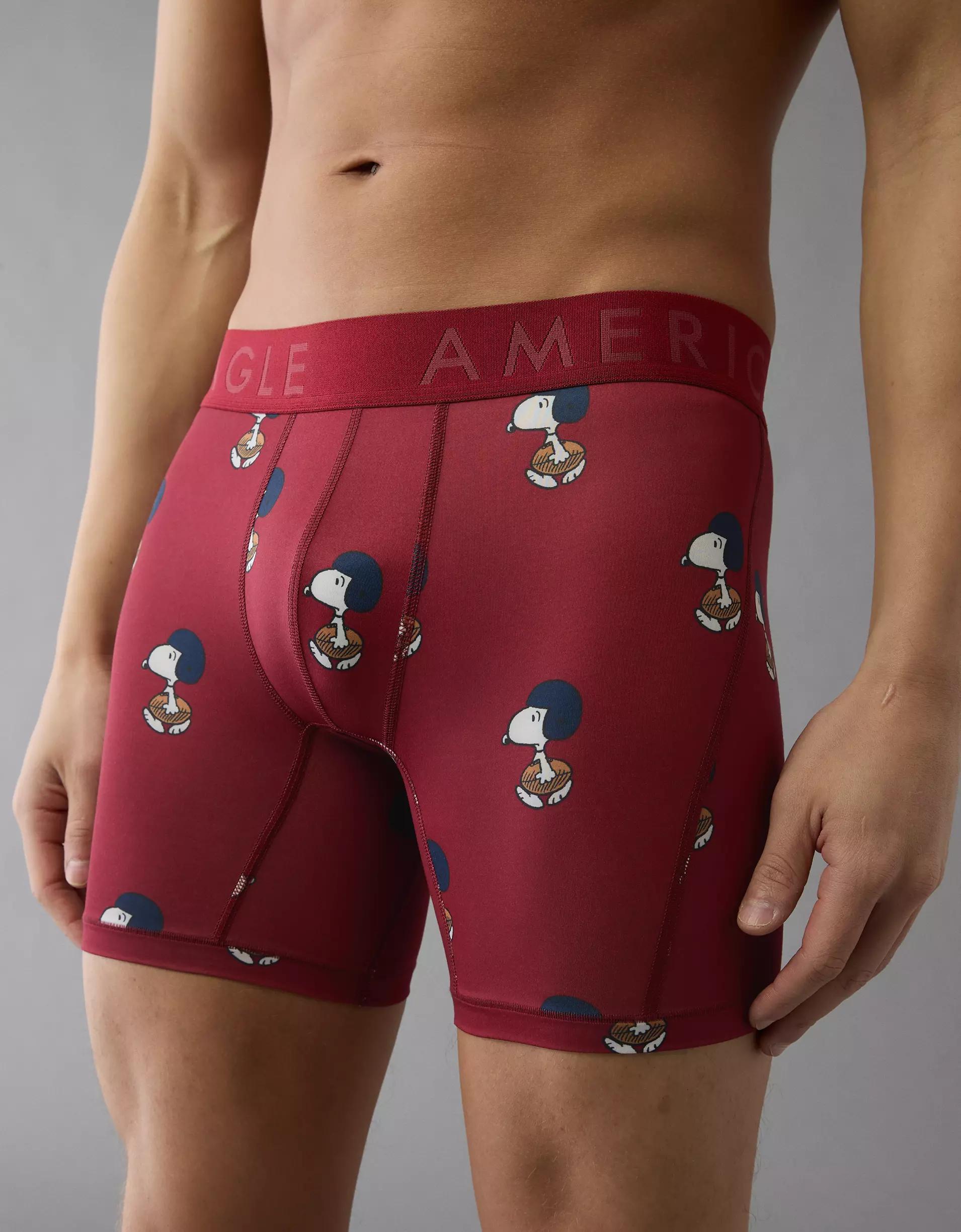 AEO Men's Snoopy Football 6" Flex Boxer Brief Product Image