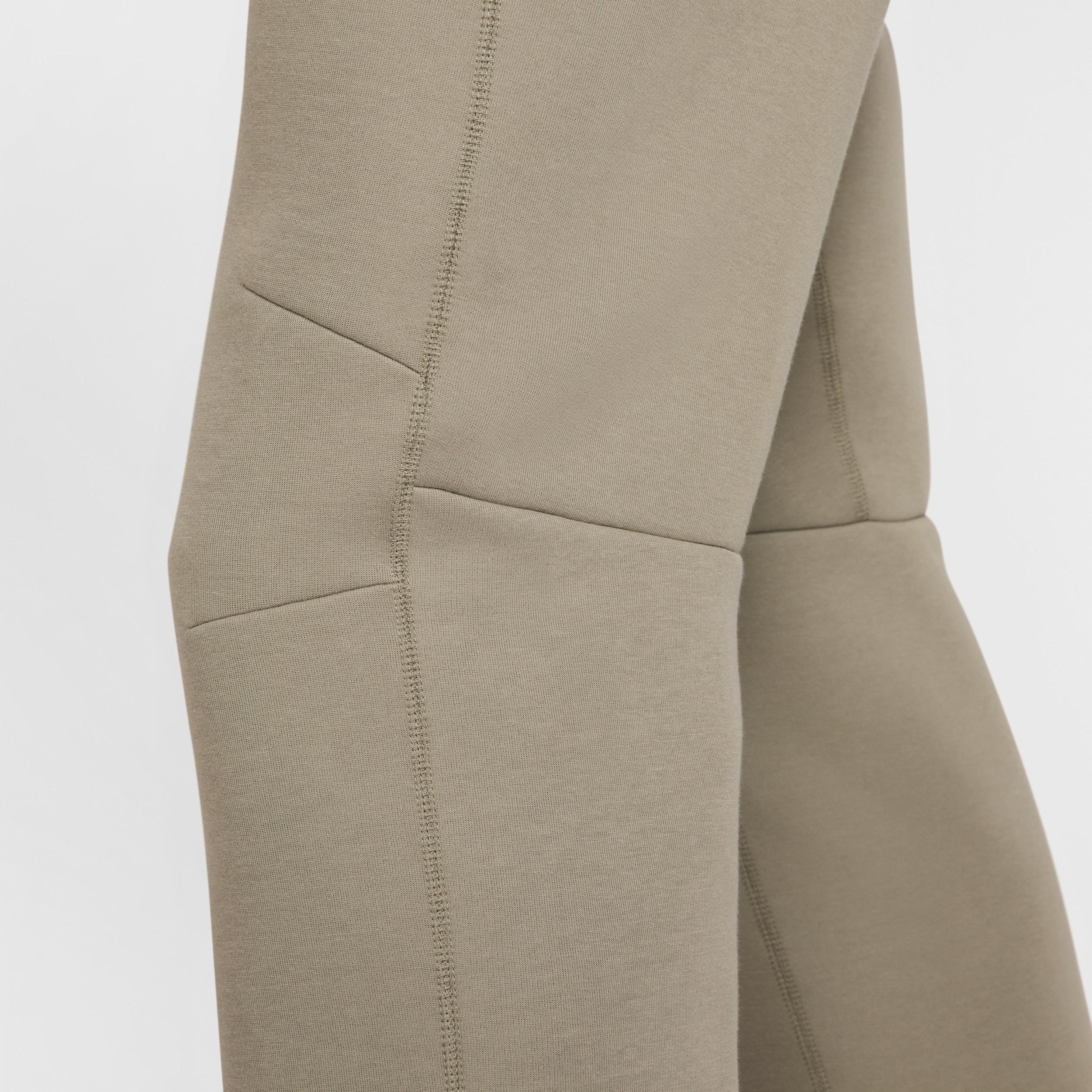 Nike Men's Tech Fleece Open-Hem Pants Product Image