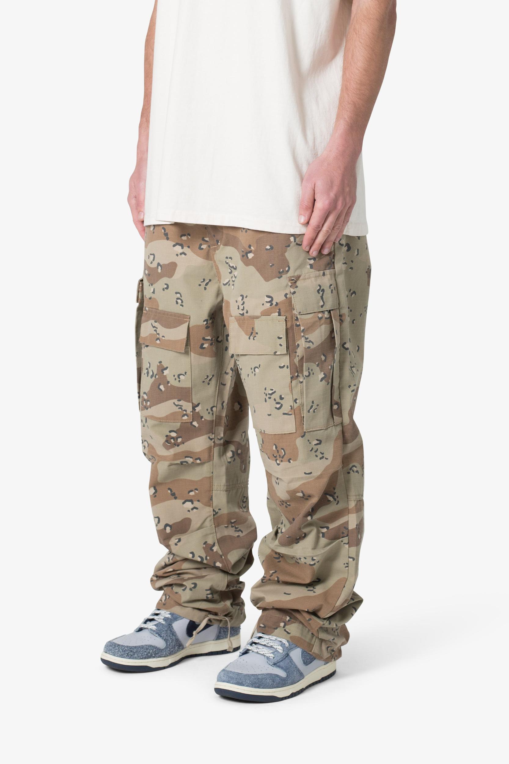 Ultra Baggy Cargo Pants - Desert Camo Product Image