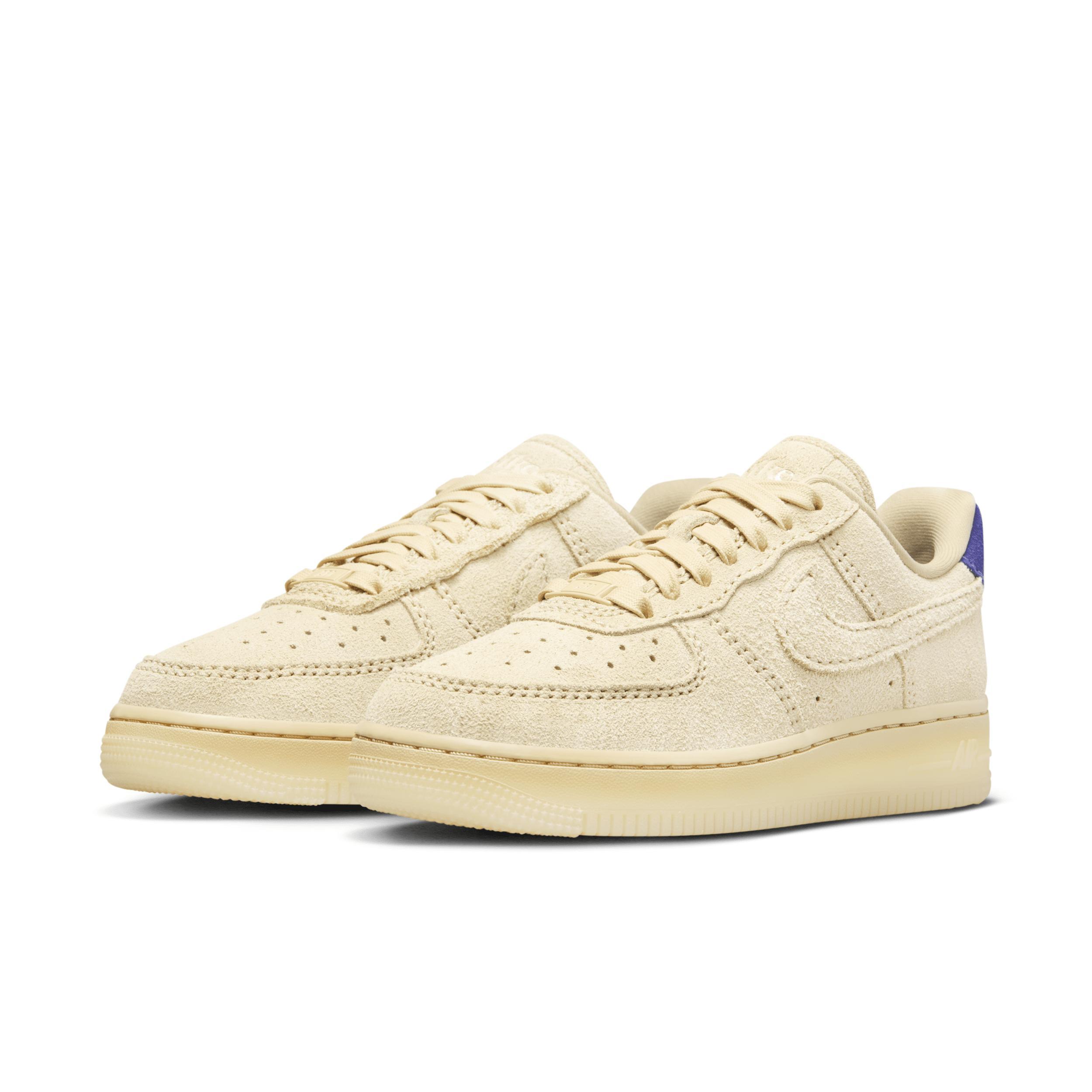 Nike Womens Air Force 1 07 LX Shoes Product Image
