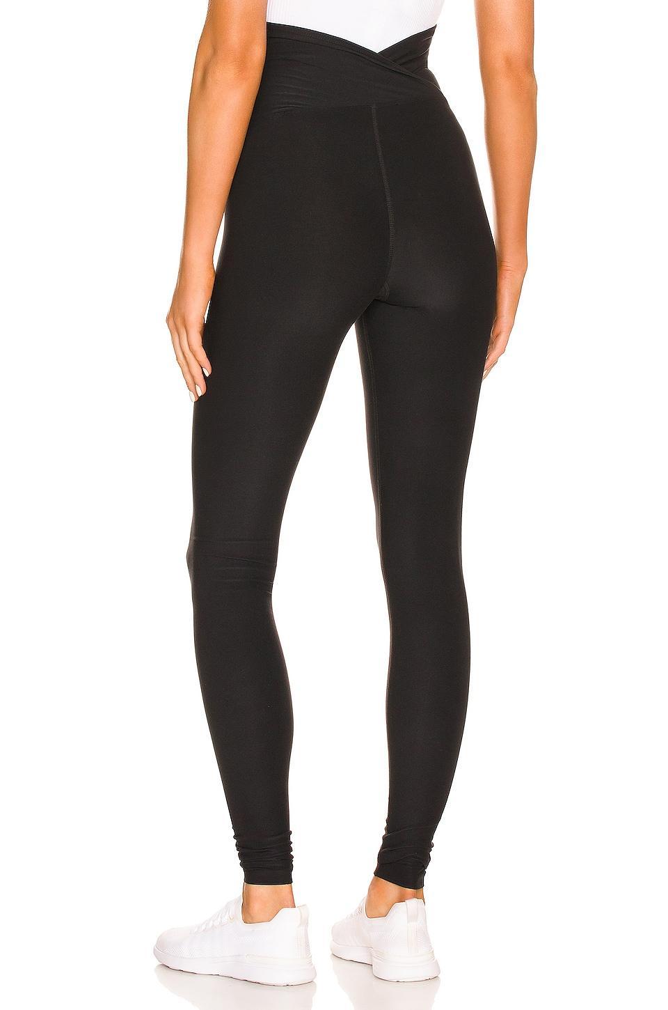 Maternity Legging YEAR OF OURS Product Image