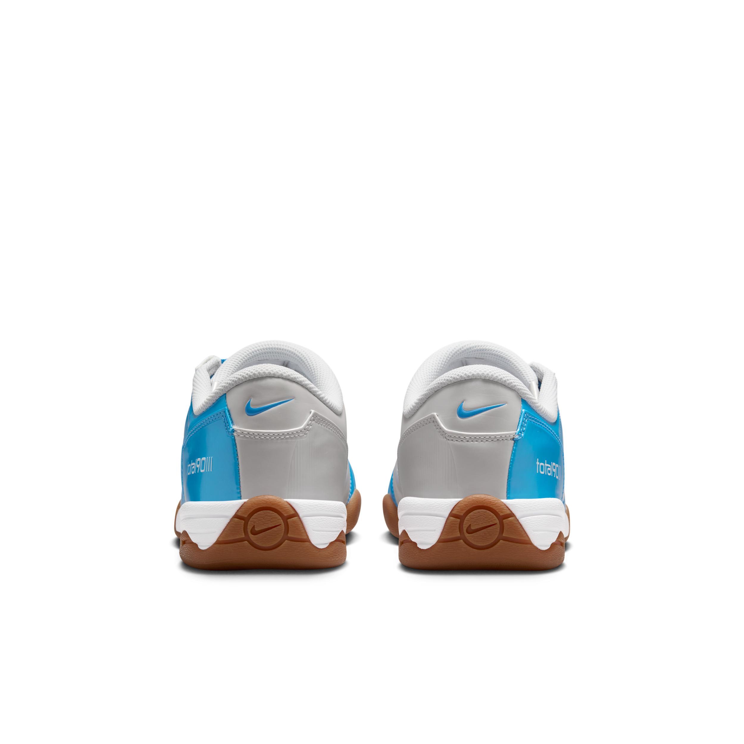 Nike Total 90 Men's Shoes Product Image