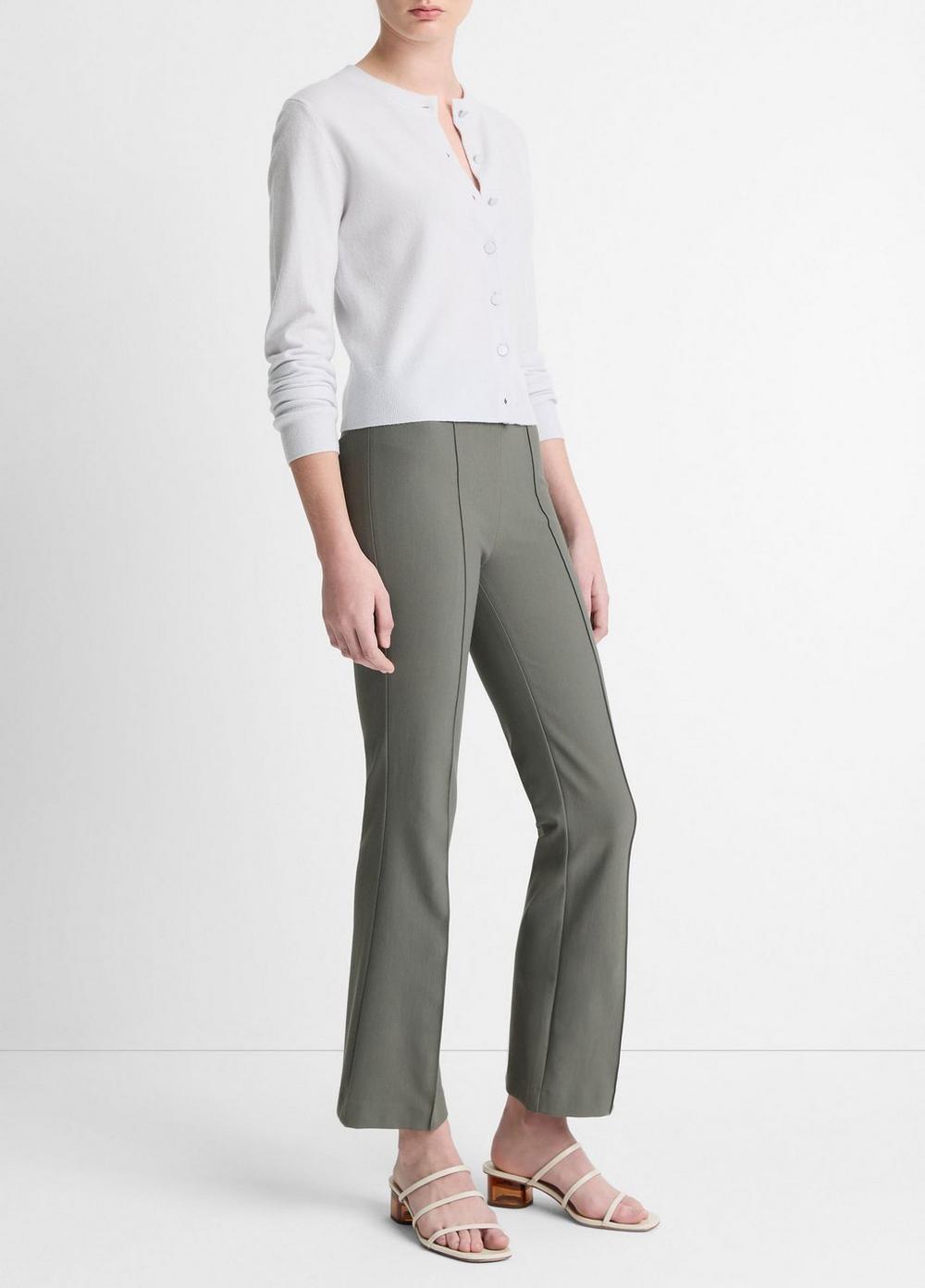 Womens Mid-Rise Pintuck Crop Flare Pant, Pebble, Size L Vince Product Image