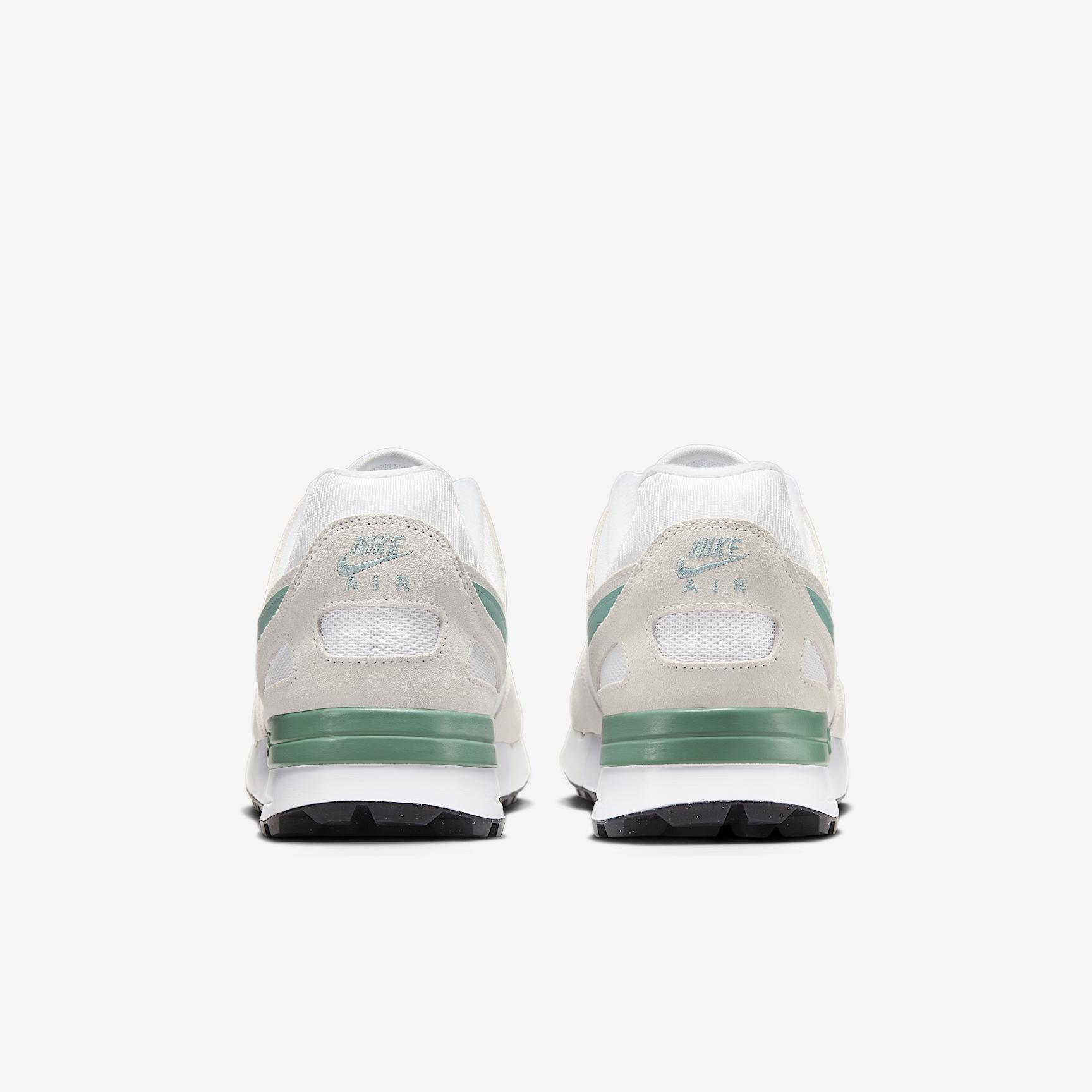 Nike Men's Air Pegasus '8 G Golf Shoes Product Image