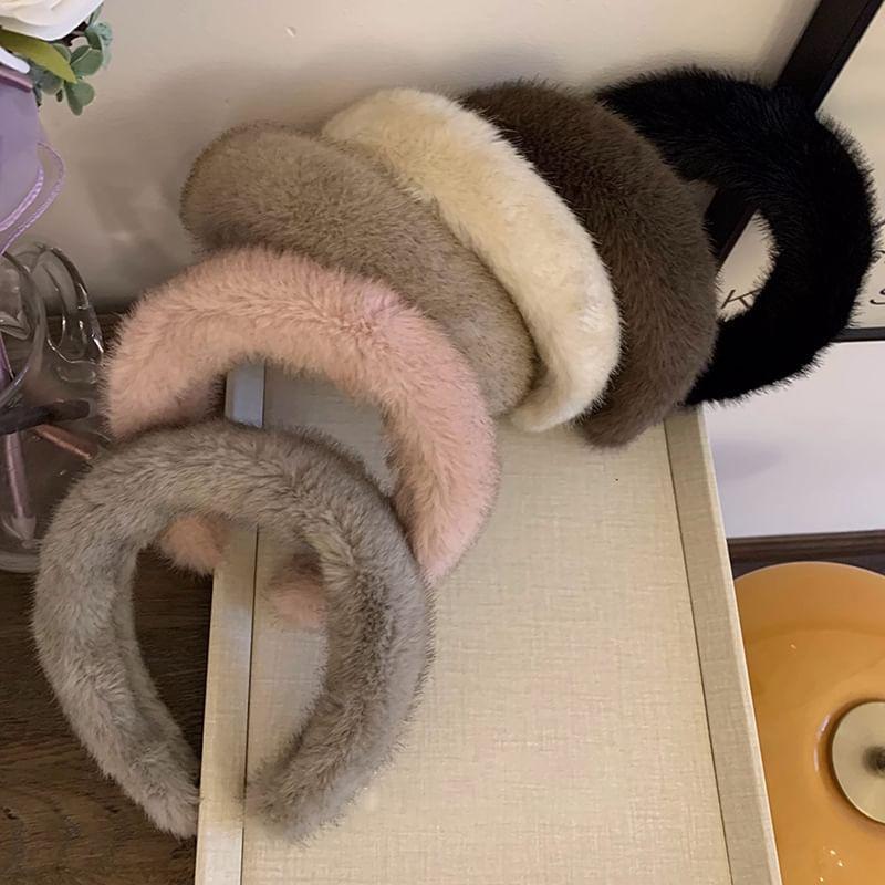 Plain Fluffy Headband Product Image