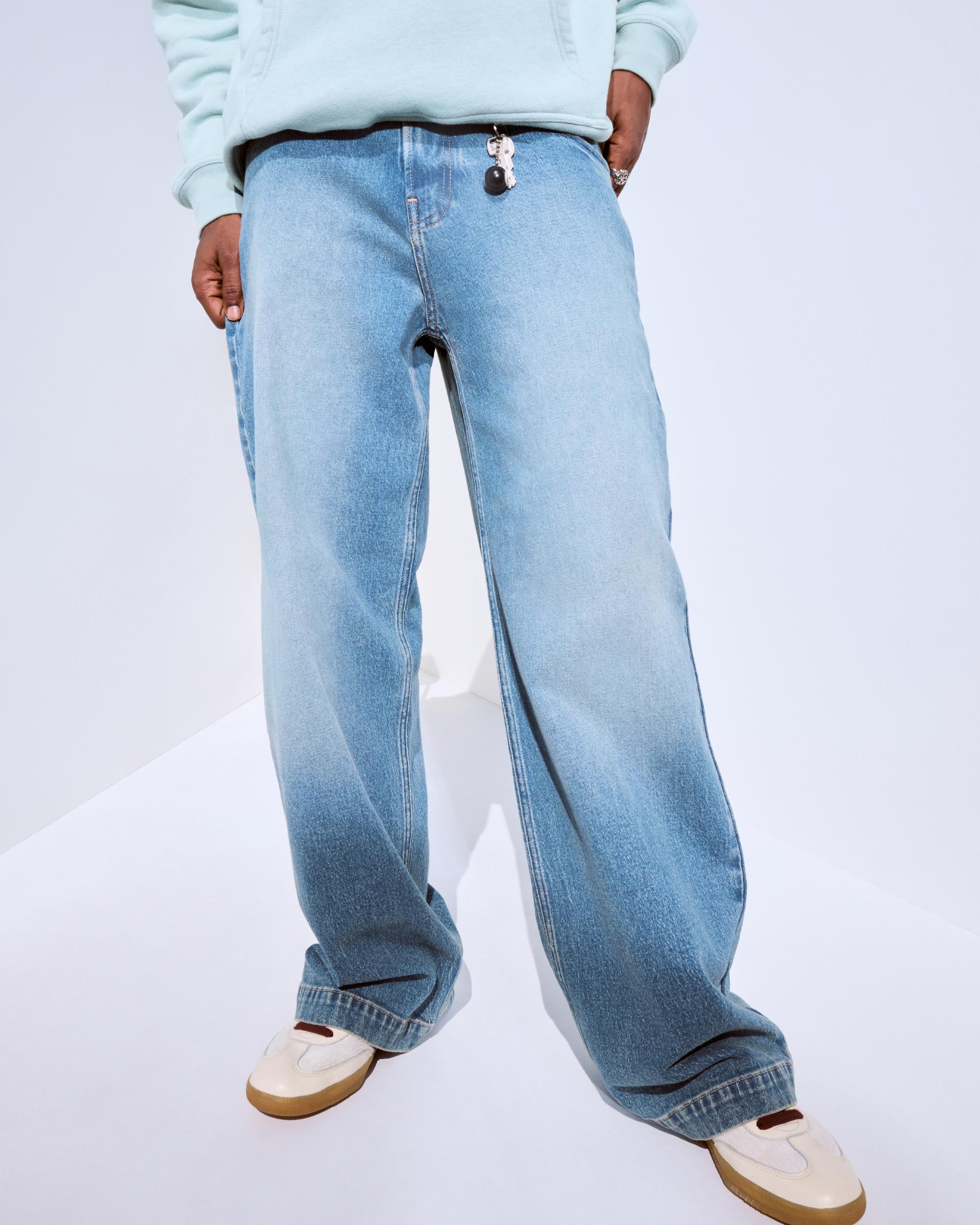 Medium Wash Super Baggy Jeans Product Image