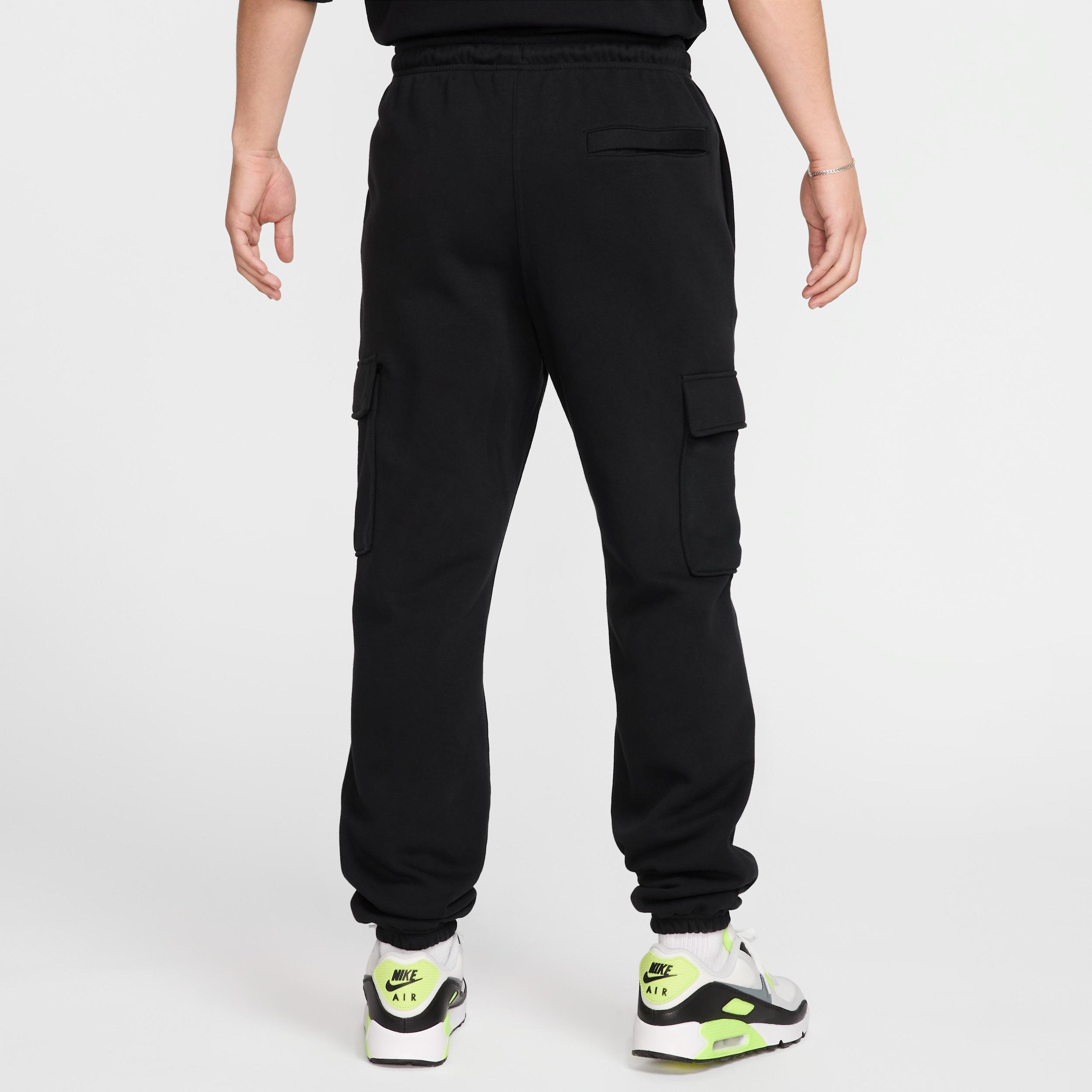 Nike Men's Club Fleece Cargo Pants Product Image