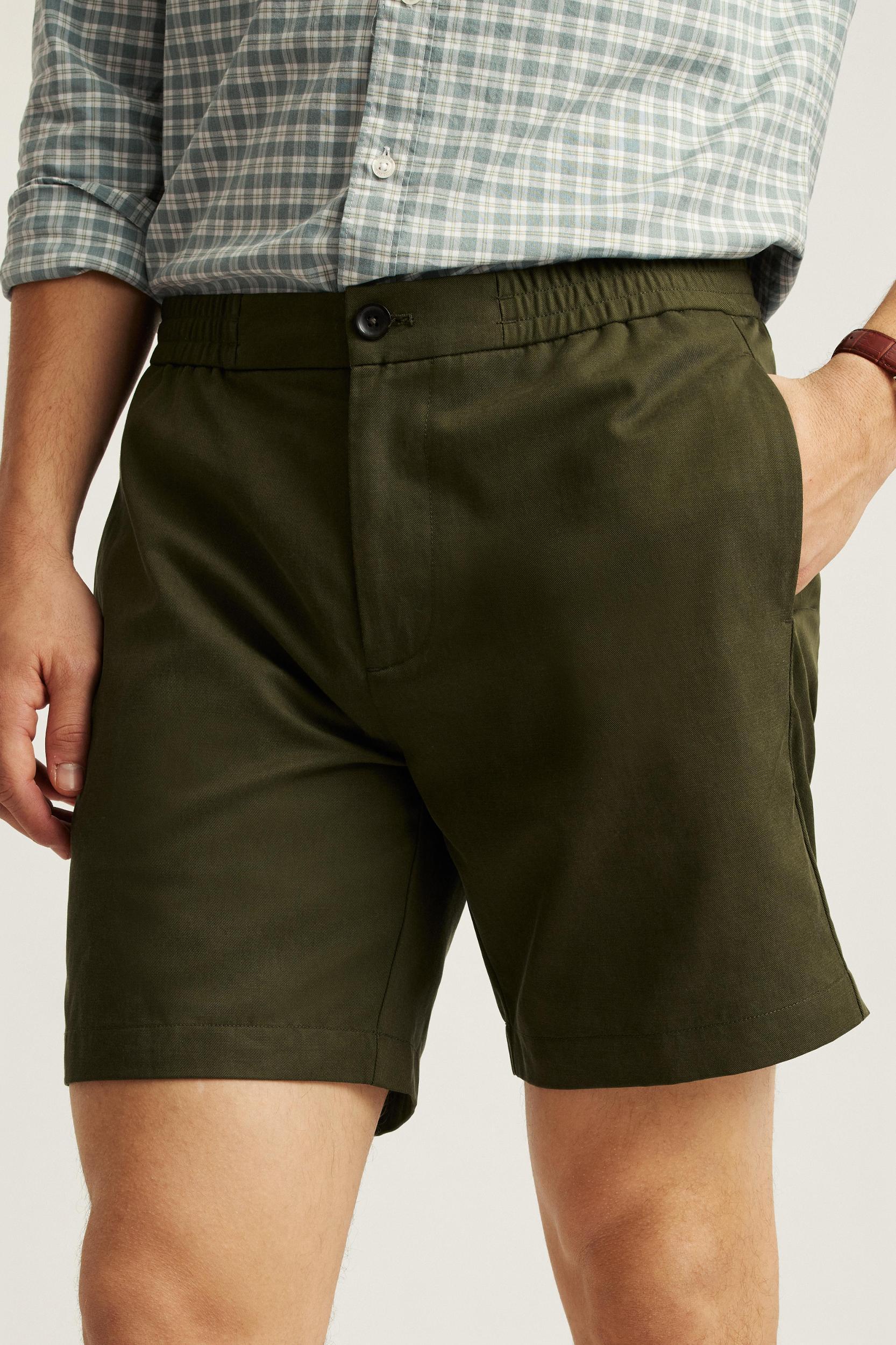 Weekend Wanderer Short Product Image