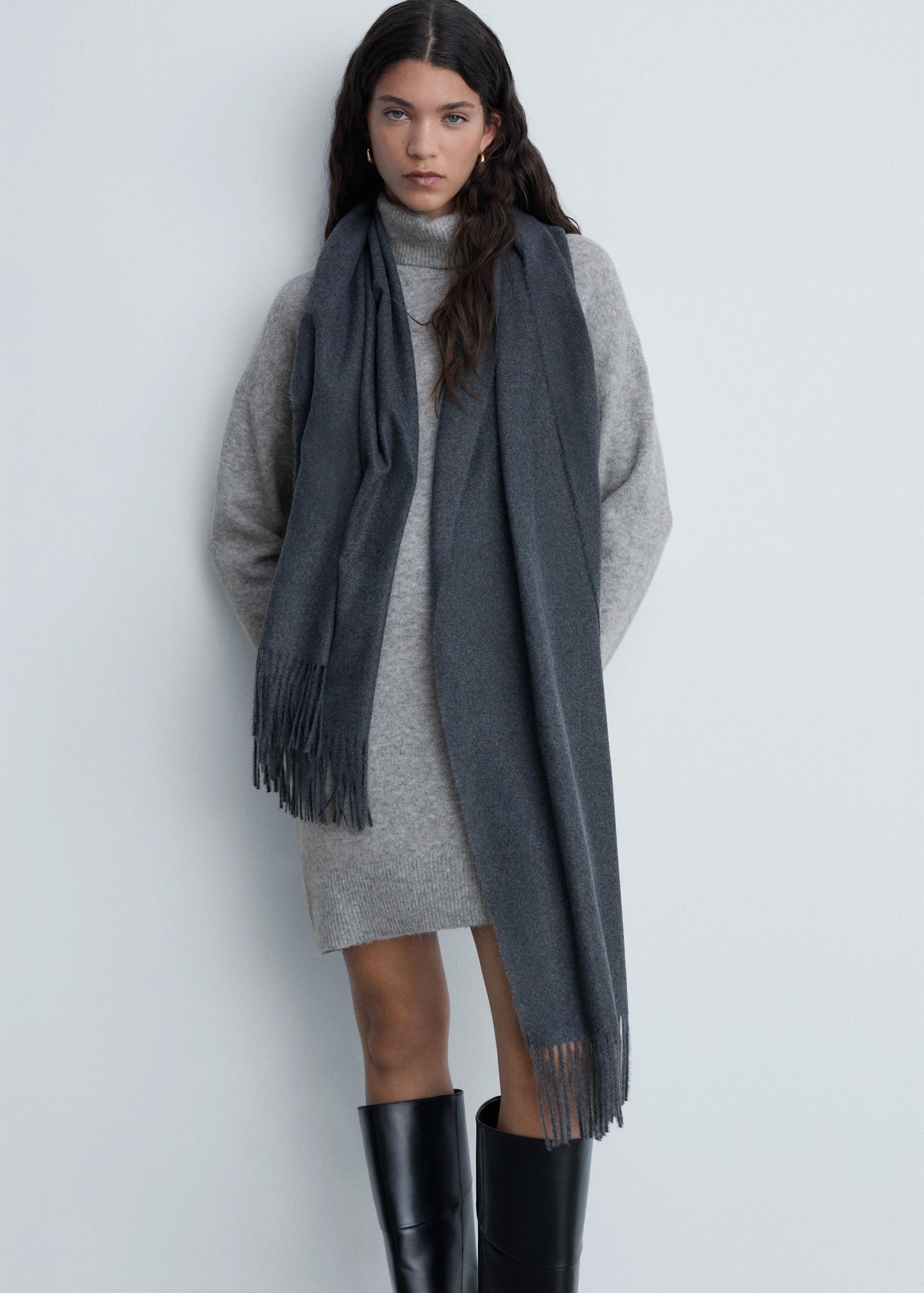 Short knitted turtleneck dress - Women | MANGO USA Product Image