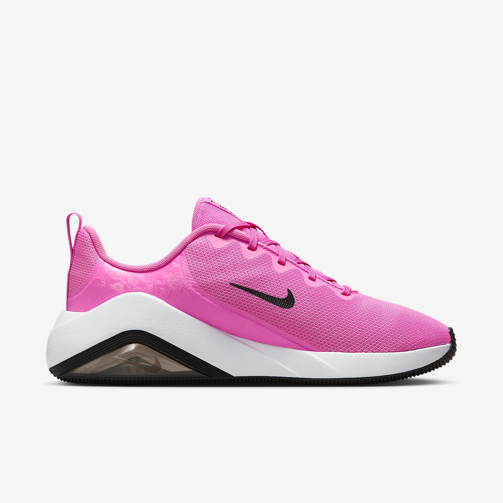 Nike Women's Bella 7 Workout Shoes Product Image