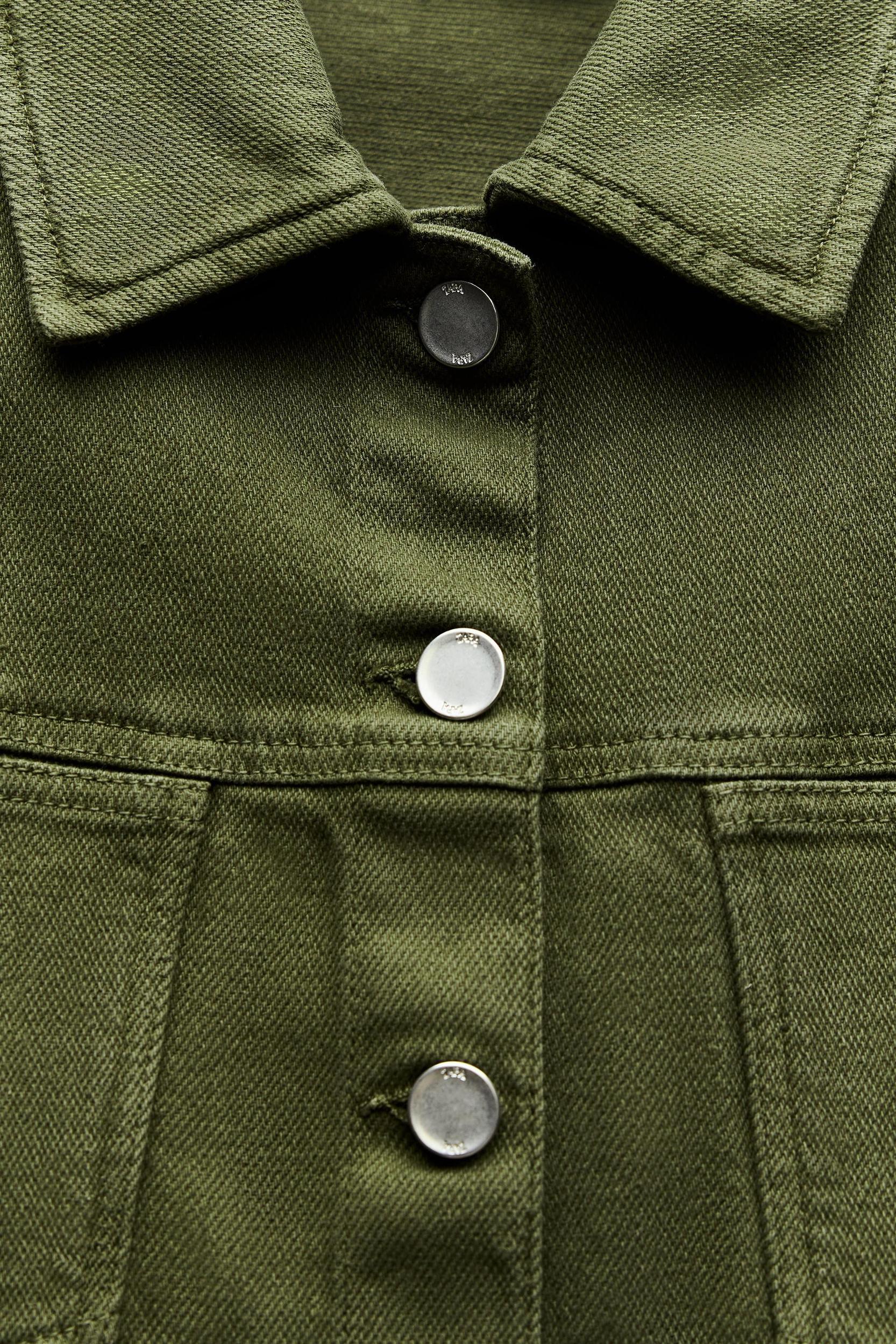 CROP SHIRT Product Image