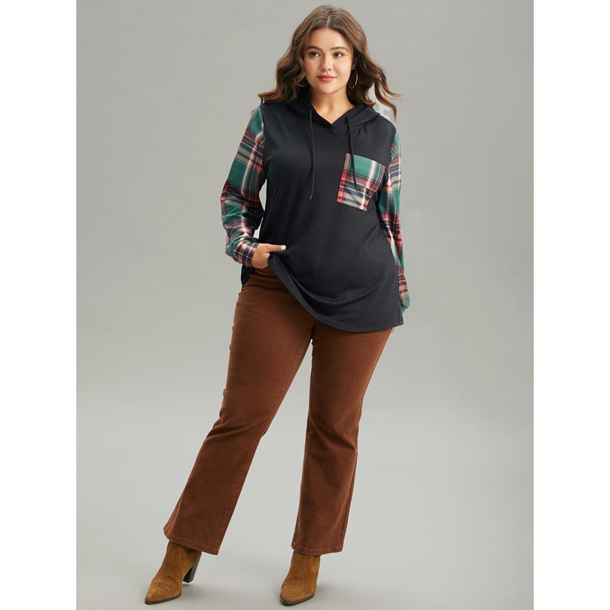 Plus Size Plaid Patchwork Hooded Patched Pocket Sweatshirt Women Black Casual Contrast Hooded Festival-Christmas Sweatshirts BloomChic 28/5X Product Image