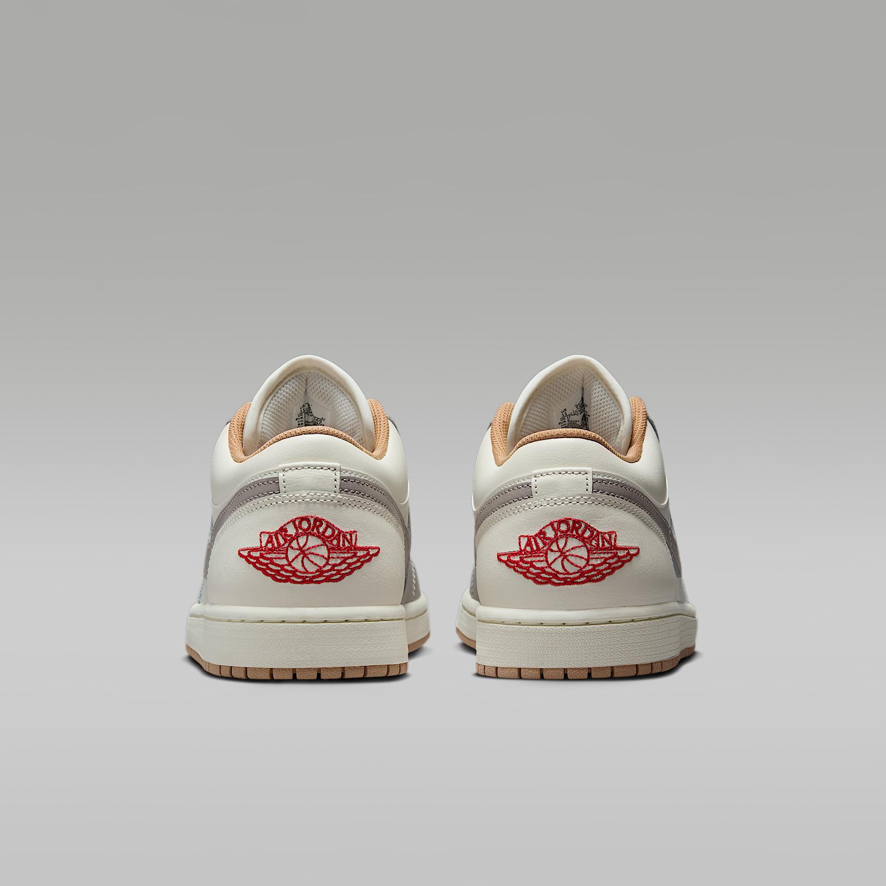 Men's Air Jordan 1 Low Shoes Product Image