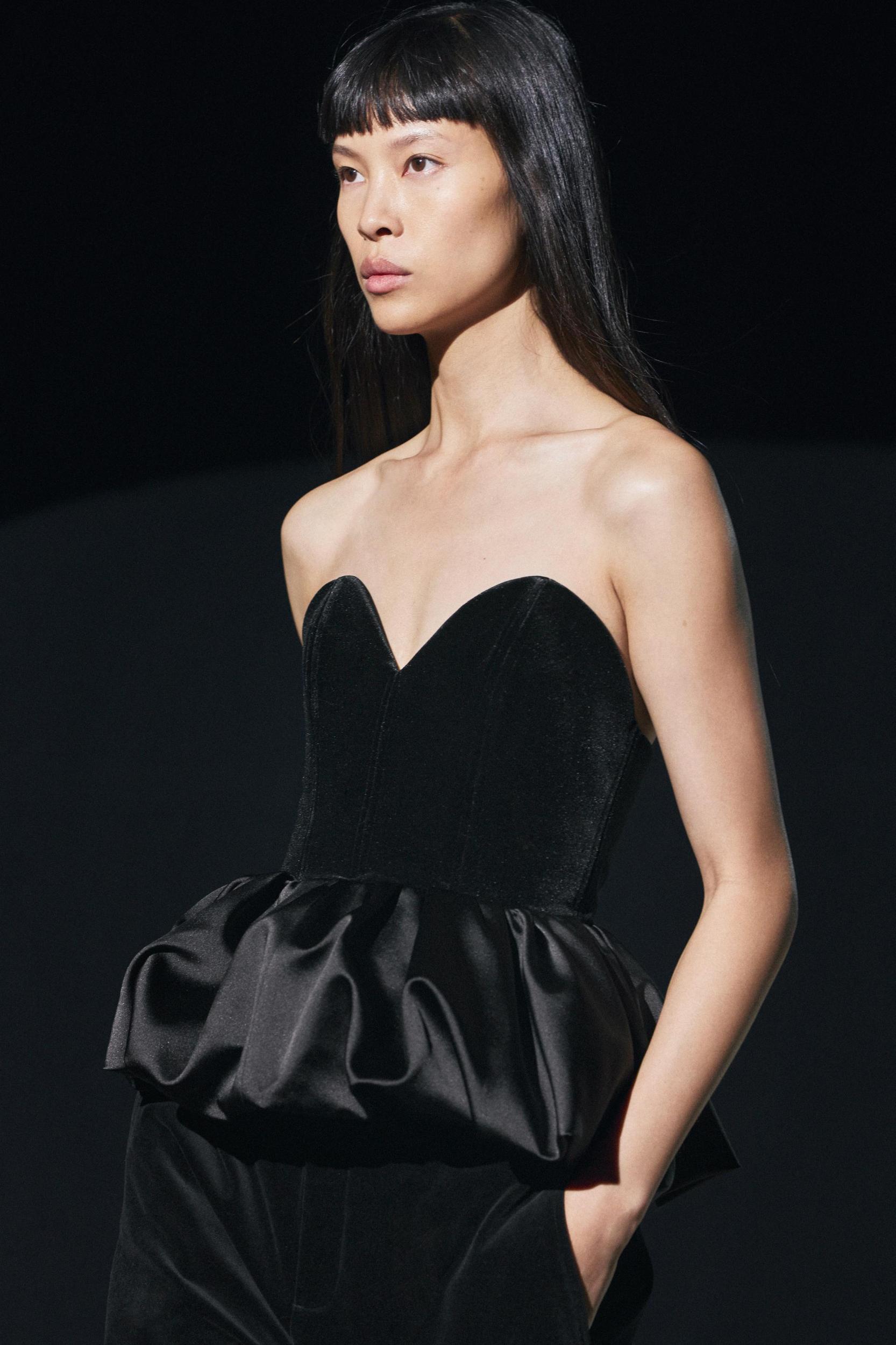 VELVET TOP ZW COLLECTION Product Image