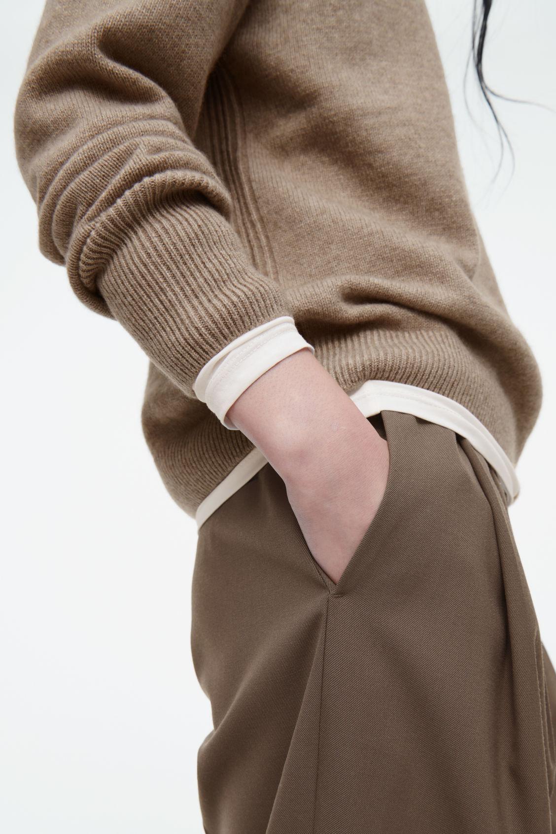 PURE CASHMERE SWEATER Product Image