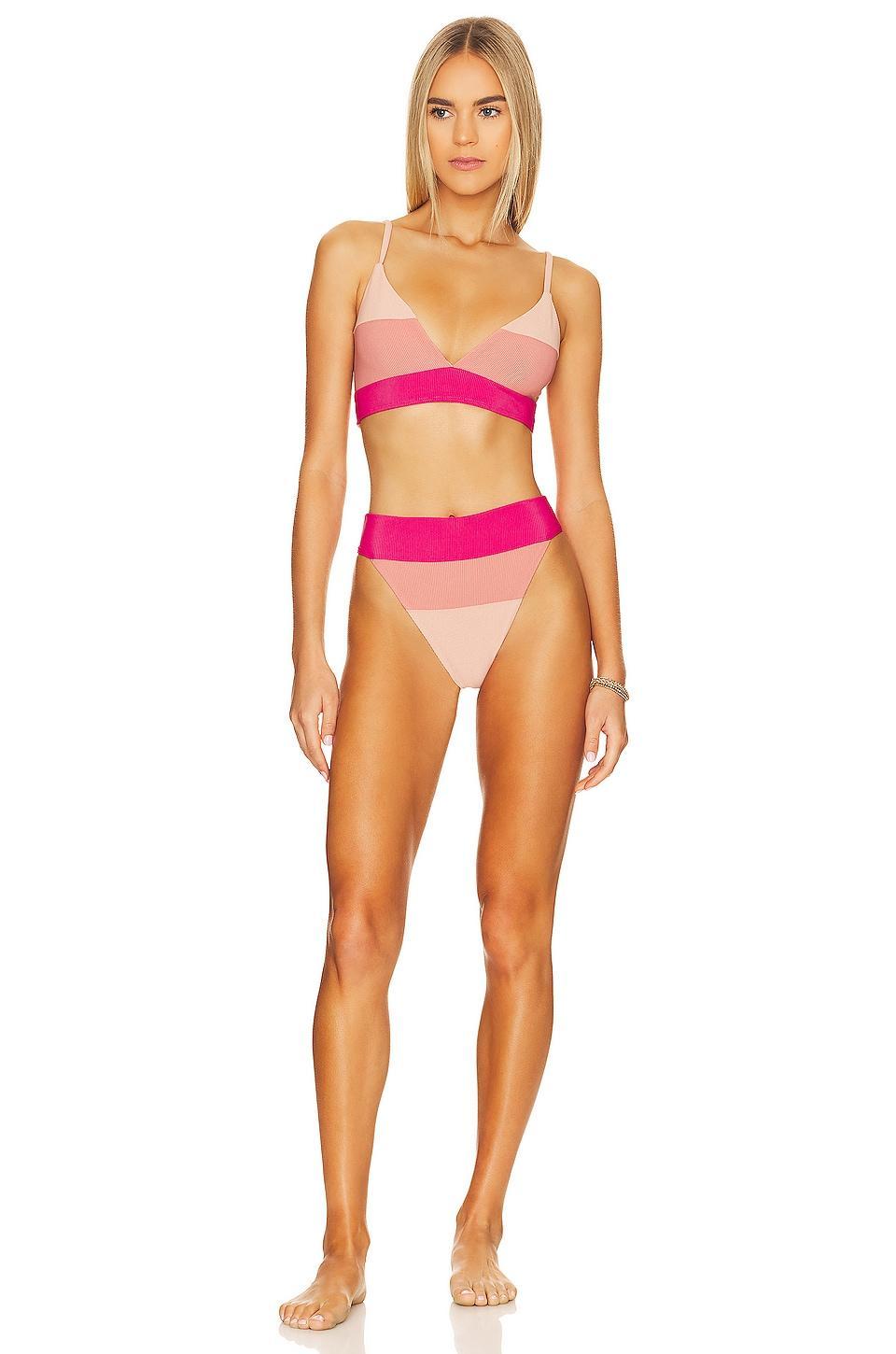 Riza Top BEACH RIOT Product Image