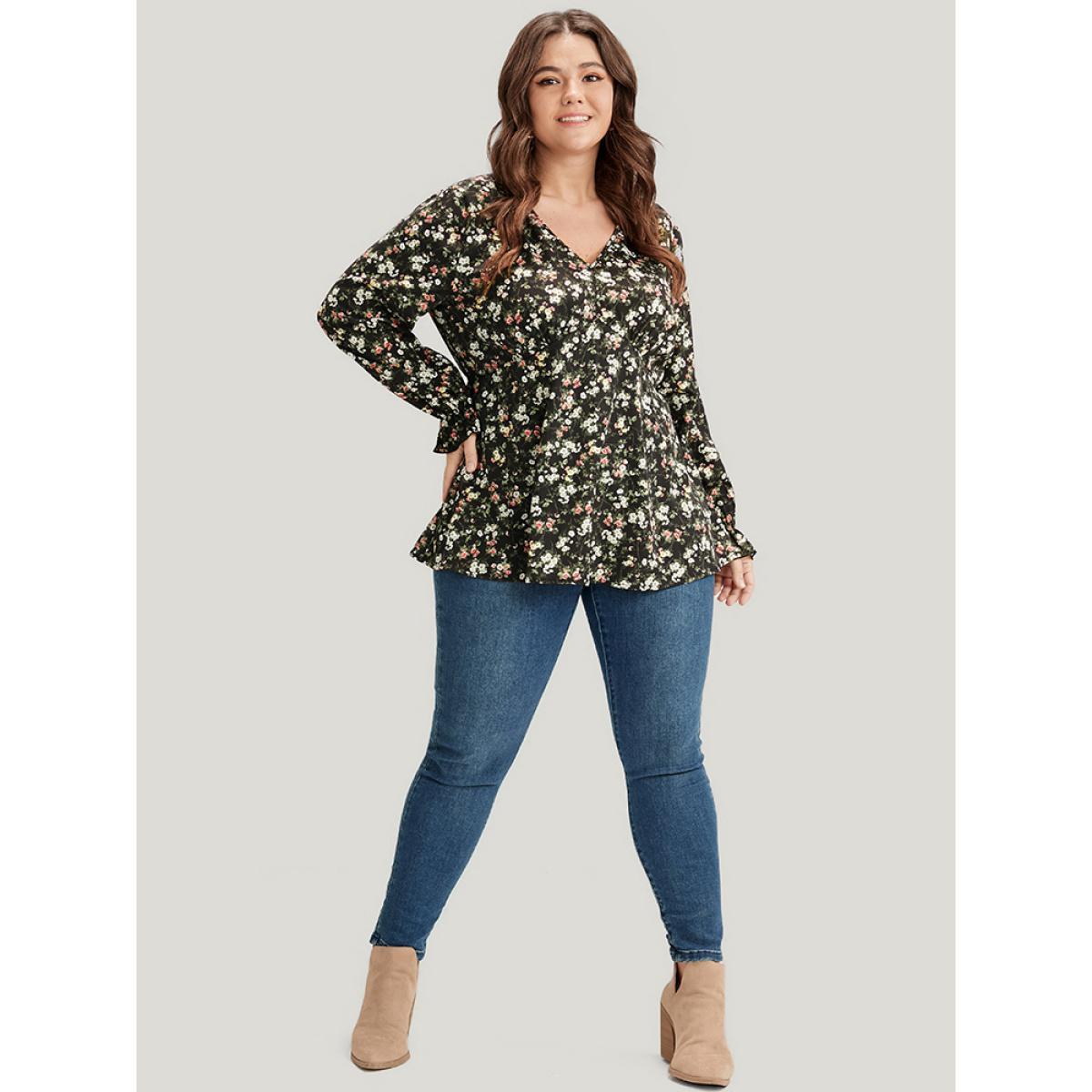 Plus Size Black Floral V Neck Lantern Sleeve Ruffles Blouse Women Elegant Long Sleeve V-neck Dailywear Blouses BloomChic 28/5X Product Image