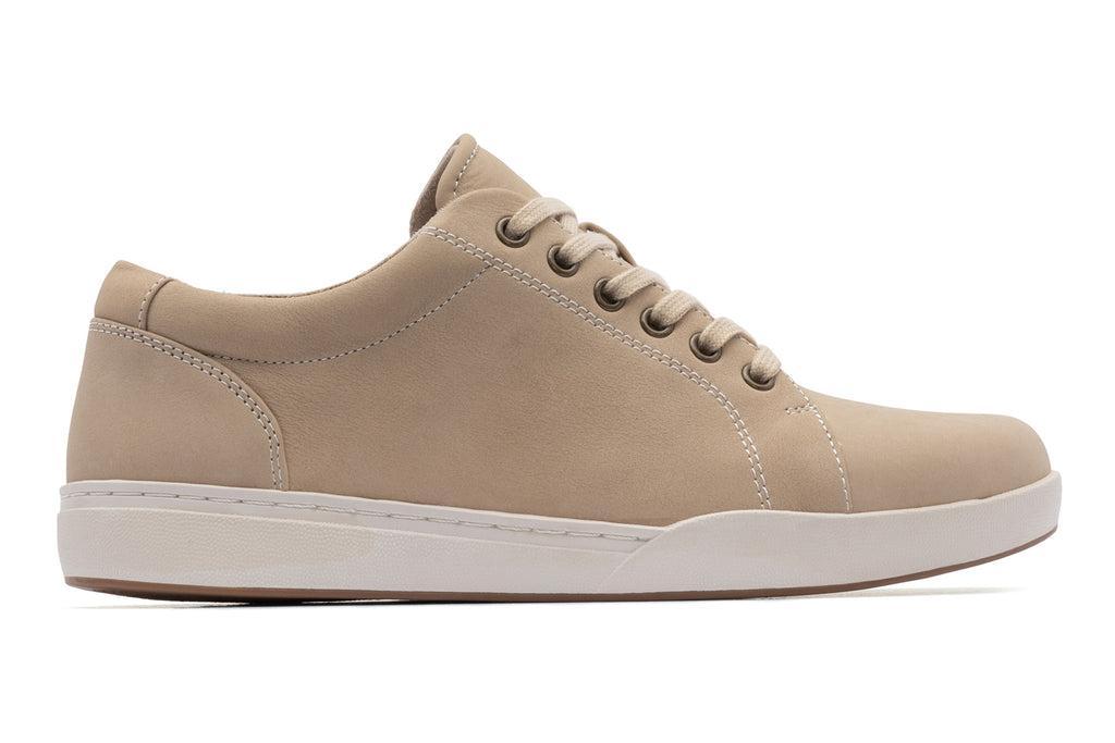 Encore Sneaker Product Image