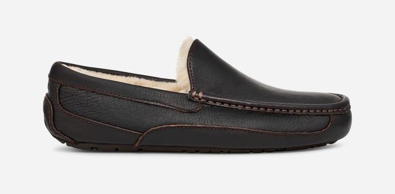 UGG Mens Ascot Leather Slipper Slippers Product Image