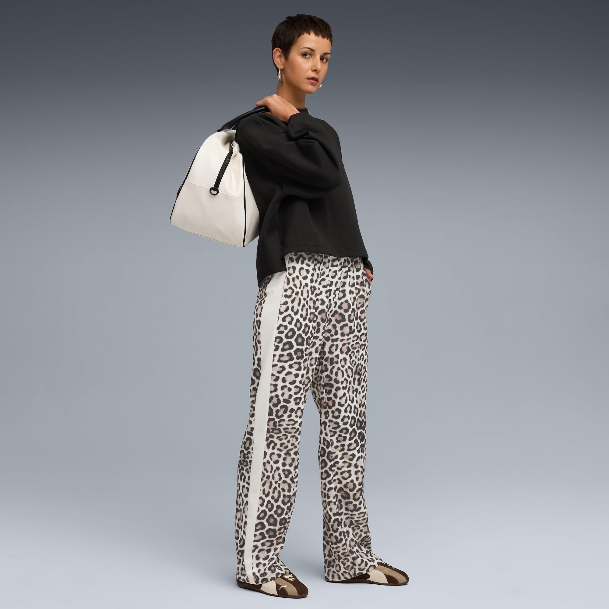 Wardrobe Essentials Oversized Crew Women Product Image
