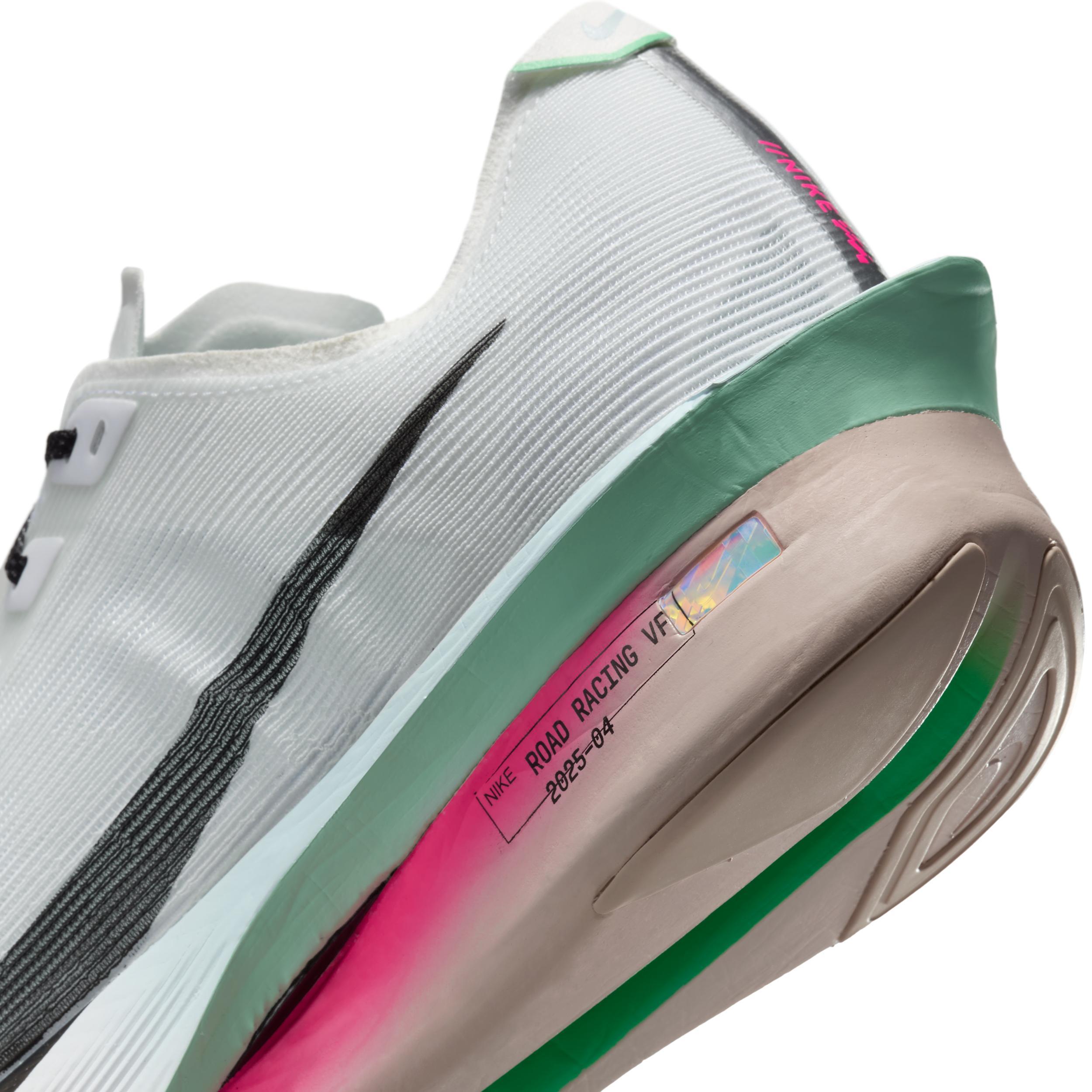 Nike Men's Vaporfly 4 Road Racing Shoes Product Image