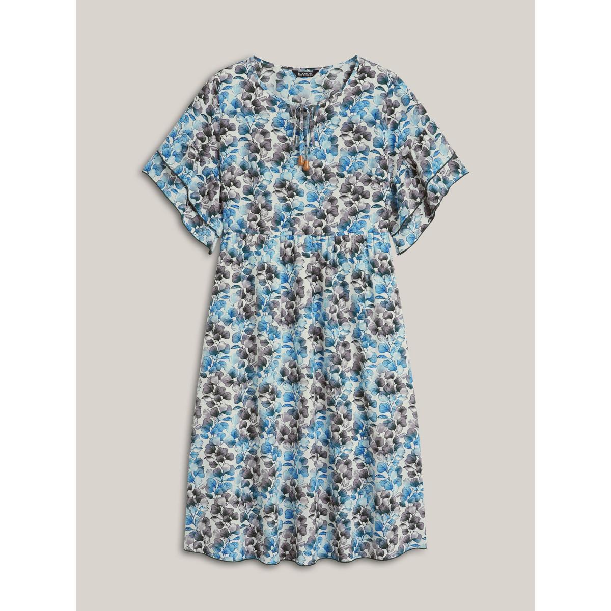 Plus Size Petal Print Layered Sleeve Pockets Midi Dress Mediumblue Women Notched collar Short sleeve Curvy BloomChic 28/5X Product Image
