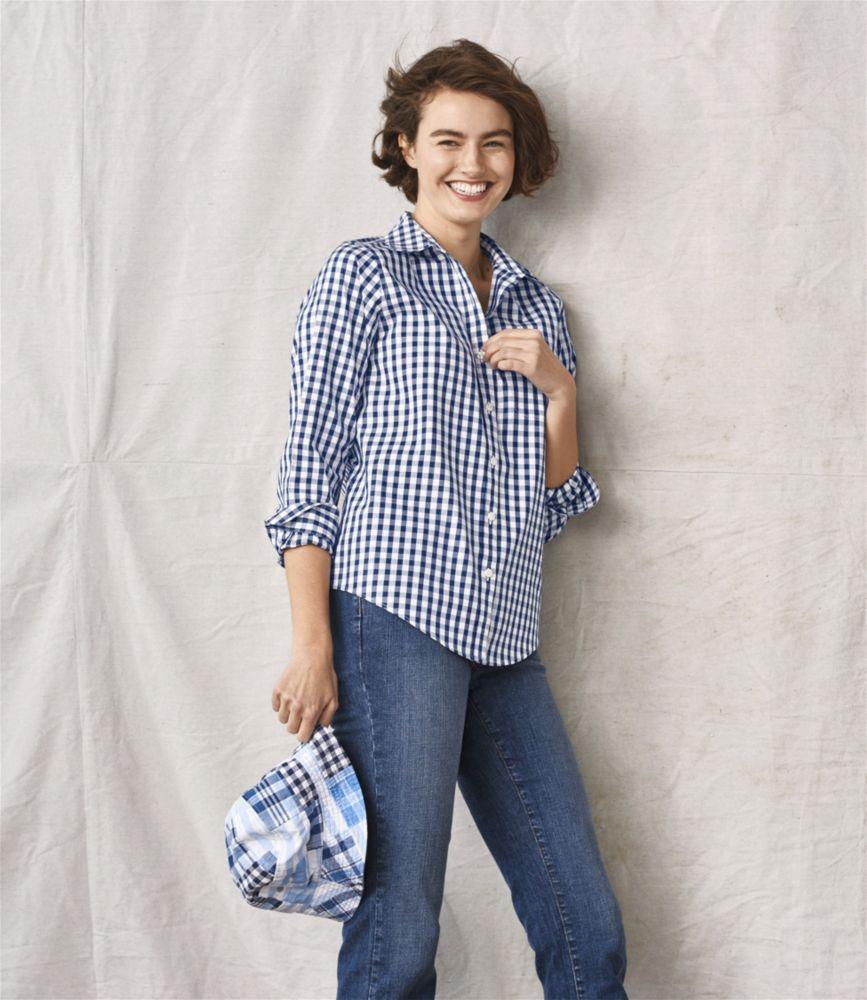 
                            Women's Wrinkle-Free Pinpoint Oxford Shirt, Long-Sleeve Relaxed Fit Plaid
                         Product Image