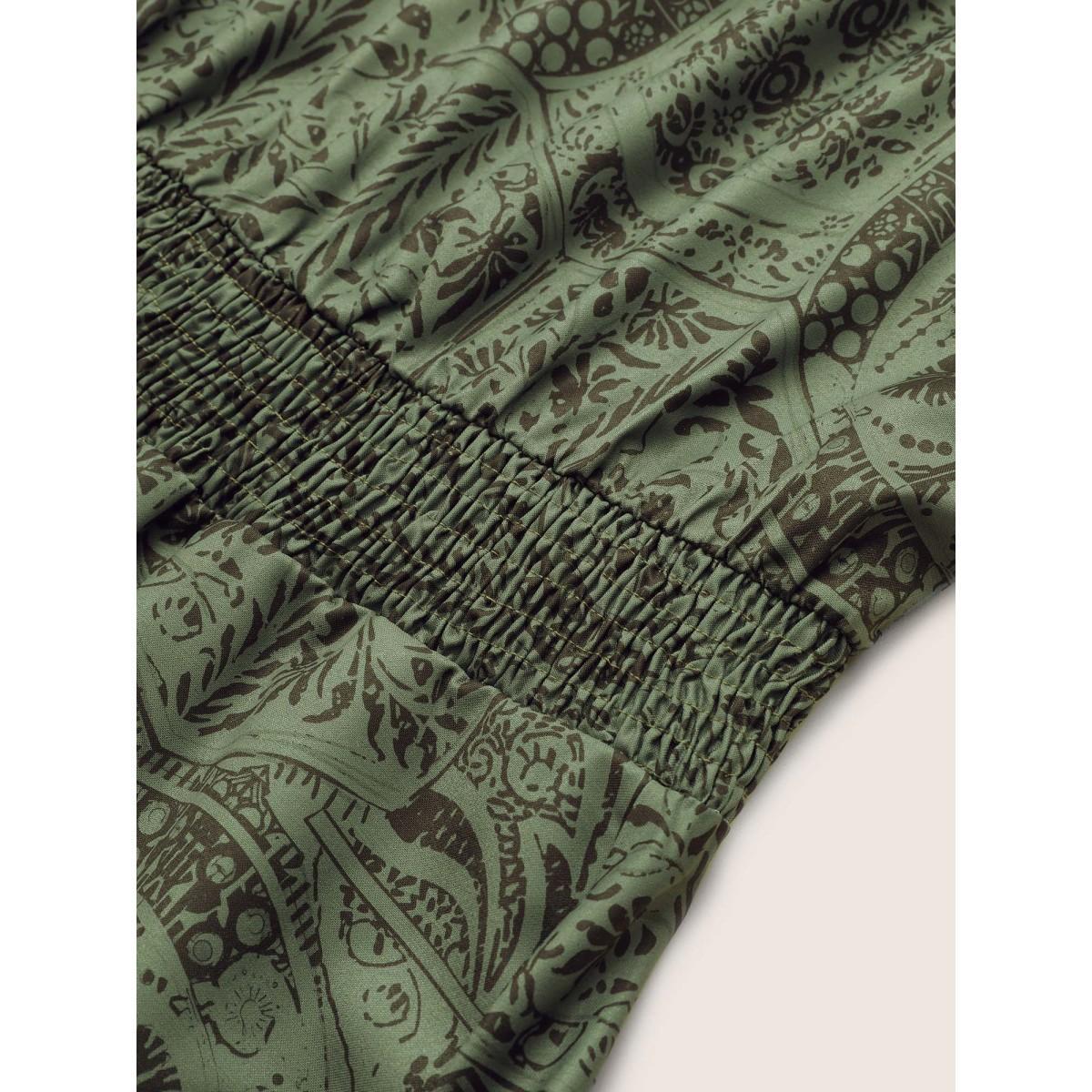 Plus Size Paisley Print Shirred Lantern Sleeve Dress ArmyGreen Women Vacation Elastic cuffs V-neck Elbow-length sleeve Curvy Midi Dress BloomChic 28/5X Product Image