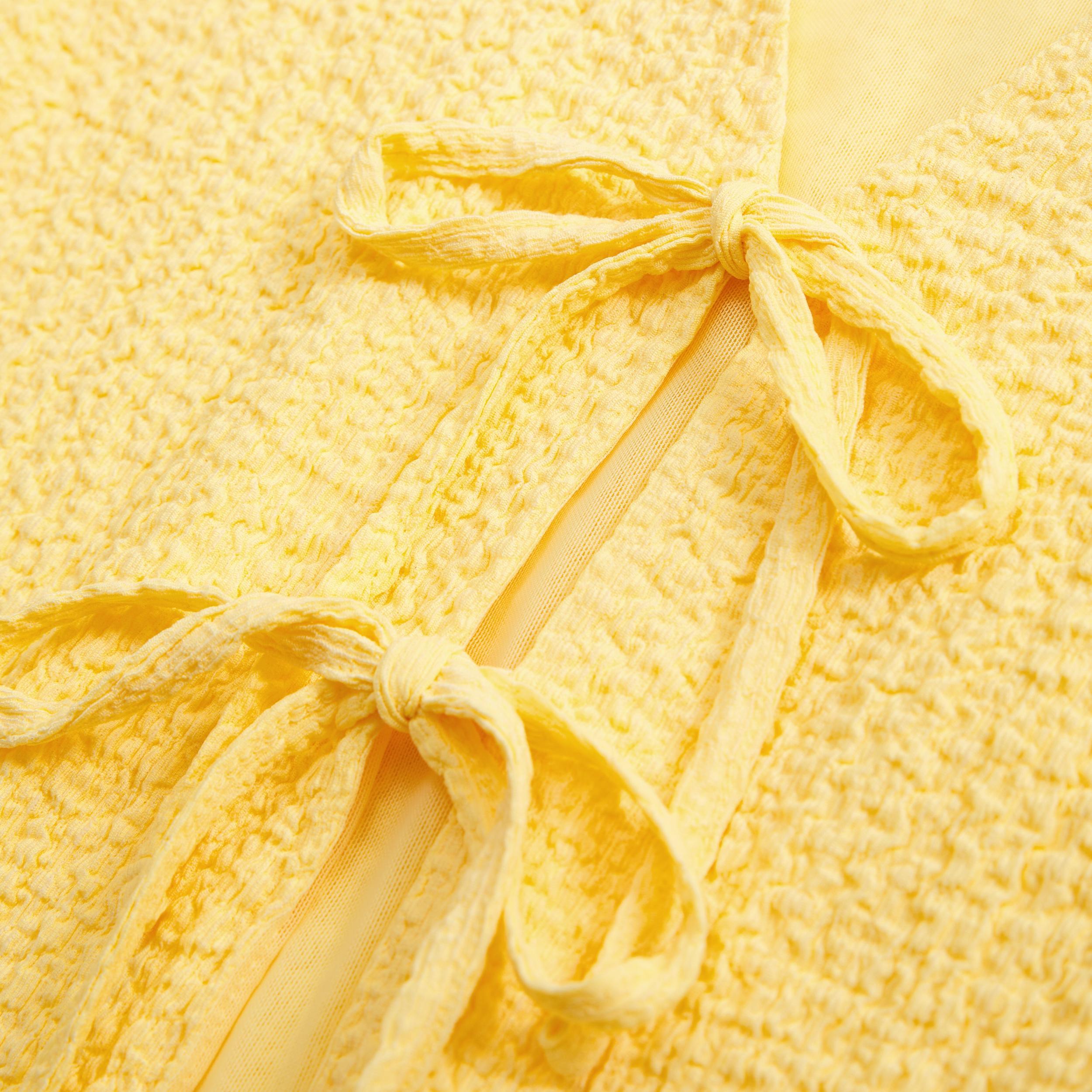 Bubble Knit Tie-Front Top Product Image