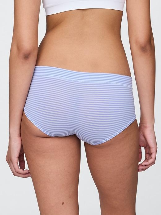 Breathe Shorty Product Image