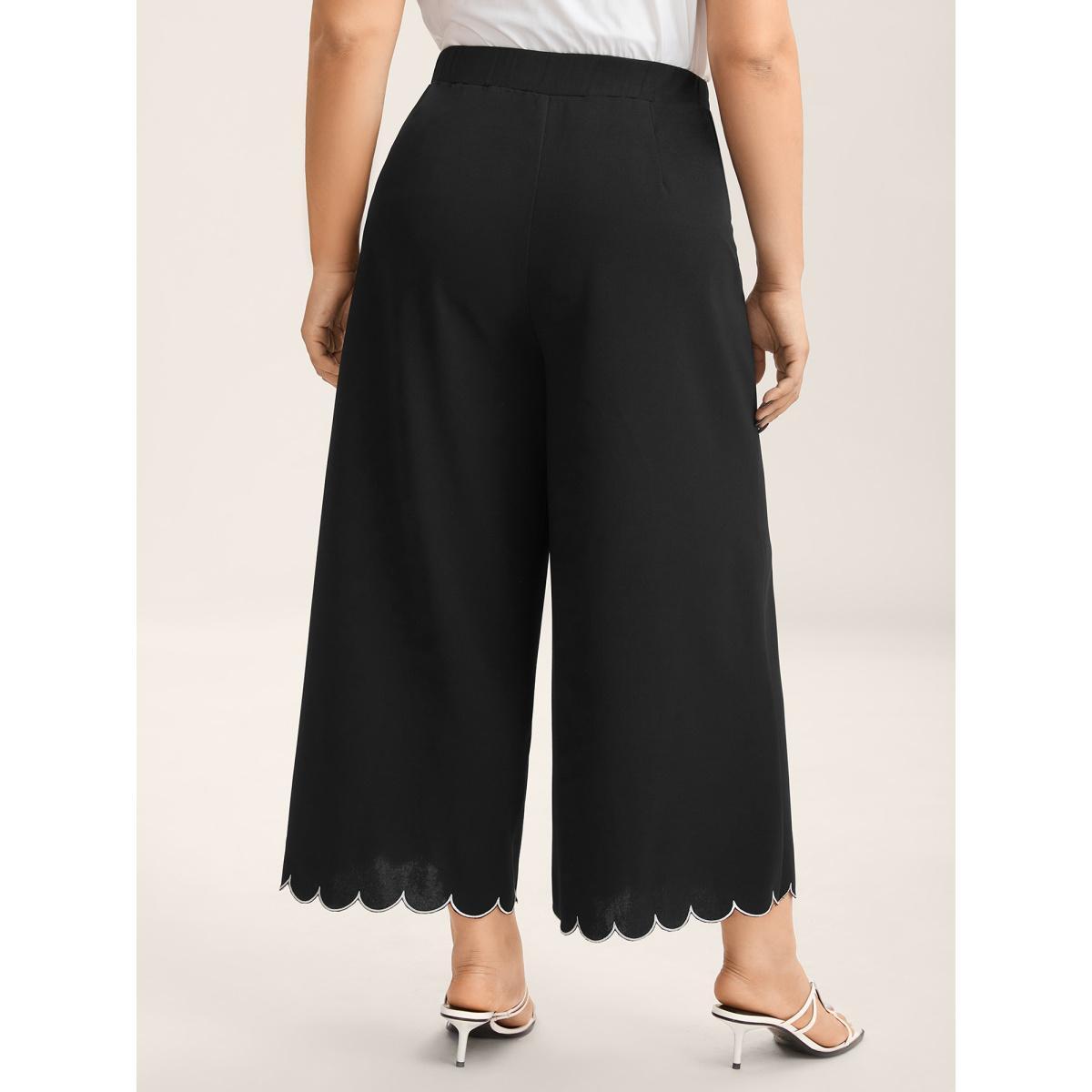 Plus Size Scalloped Hem Pull-On Wide-Leg Pants Women Black Elegant Wide Leg Mid Rise Everyday-Elegant Pants BloomChic 18-20/2X Product Image