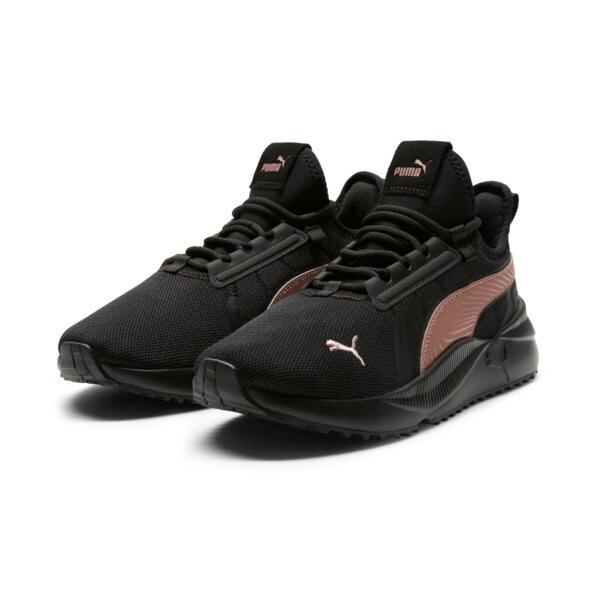 Pace Future Street Wide Women's Sneakers Product Image