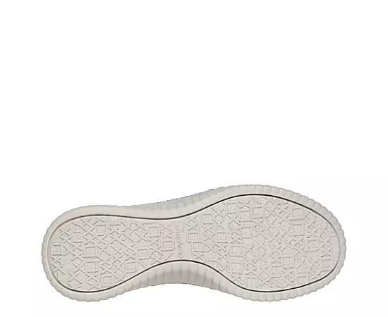 Skechers Womens Wilshire Blvd Slip On Sneaker Product Image