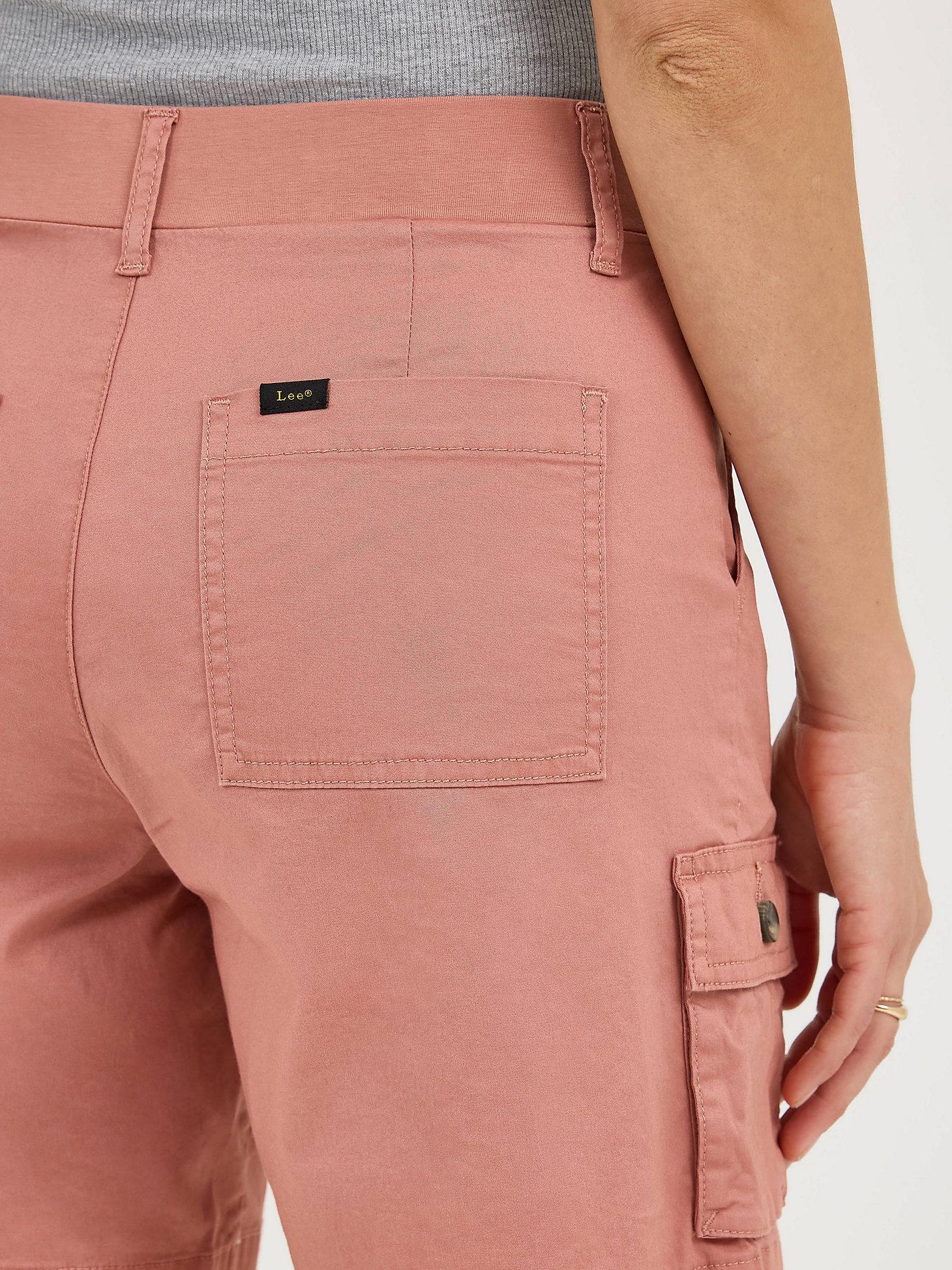 Women's Ultra Lux Comfort with Flex-to-Go Relaxed Fit Cargo Short | Women's Shorts | Lee® Product Image