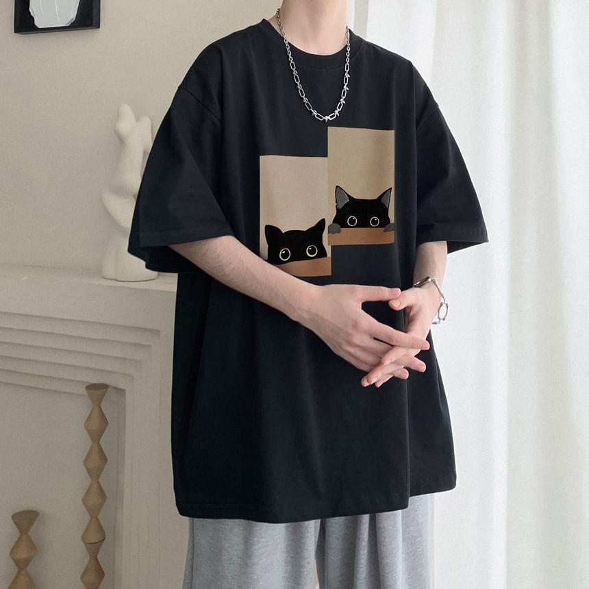 Elbow-Sleeve Crewneck Cat Print T-Shirt Product Image