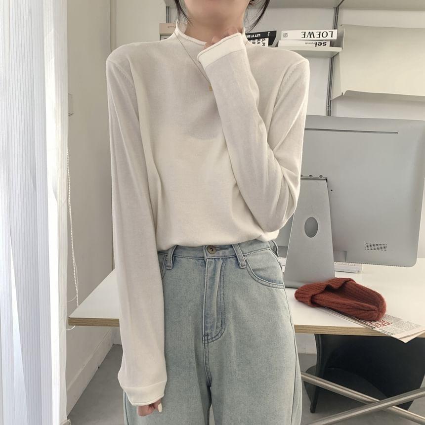 Long-Sleeve Mock Neck Plain Knit Top Product Image