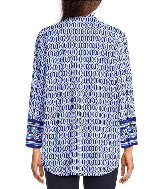 Jude Connally Belinda Terrace Geo Print Jude Cloth Stretch Knit Wrinkle-Free Stand Collar Stand Collar 3/4 Sleeve Top Product Image