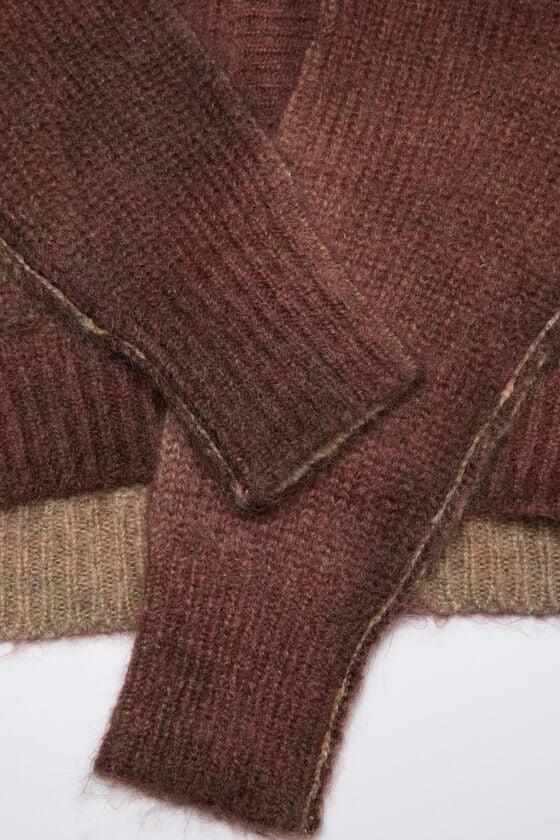 Cardigan sprayed finish Product Image