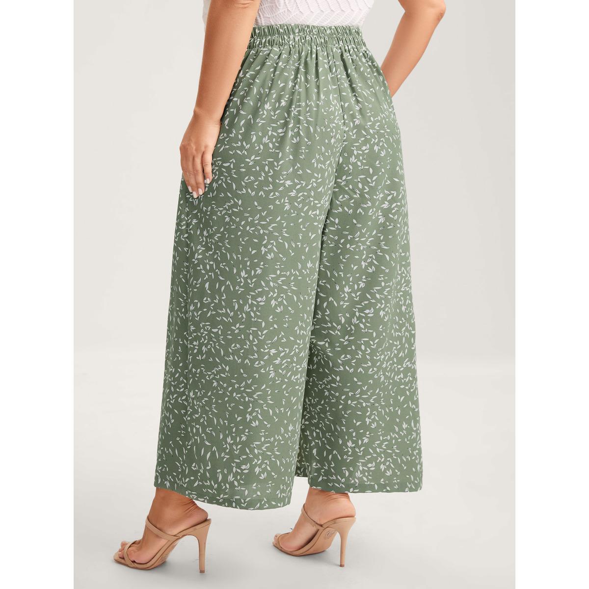 Plus Size Ditsy Floral Print Wide-Leg Pants Women LightGreen Elegant Wide Leg Mid Rise Everyday-Elegant Pants BloomChic 30/6X Product Image
