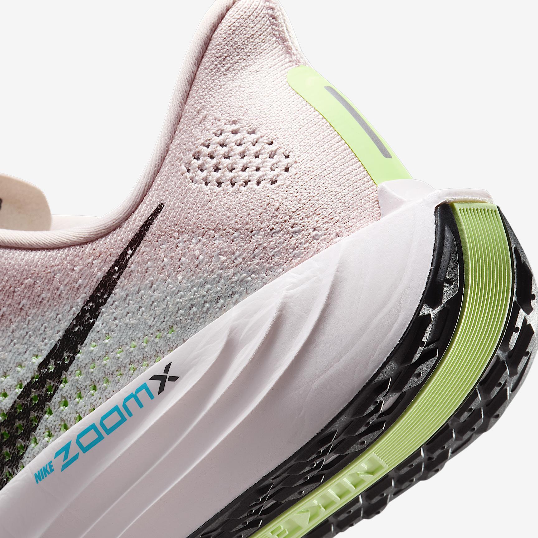 Nike Pegasus Plus Women's Road Running Shoes Product Image