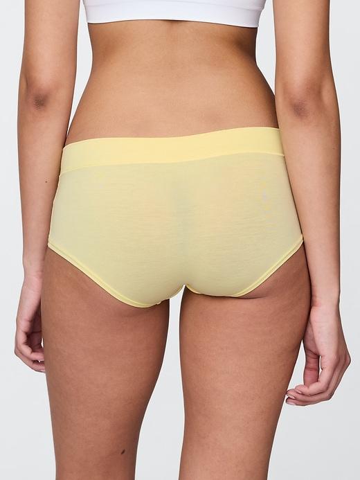 Breathe Shorty Product Image