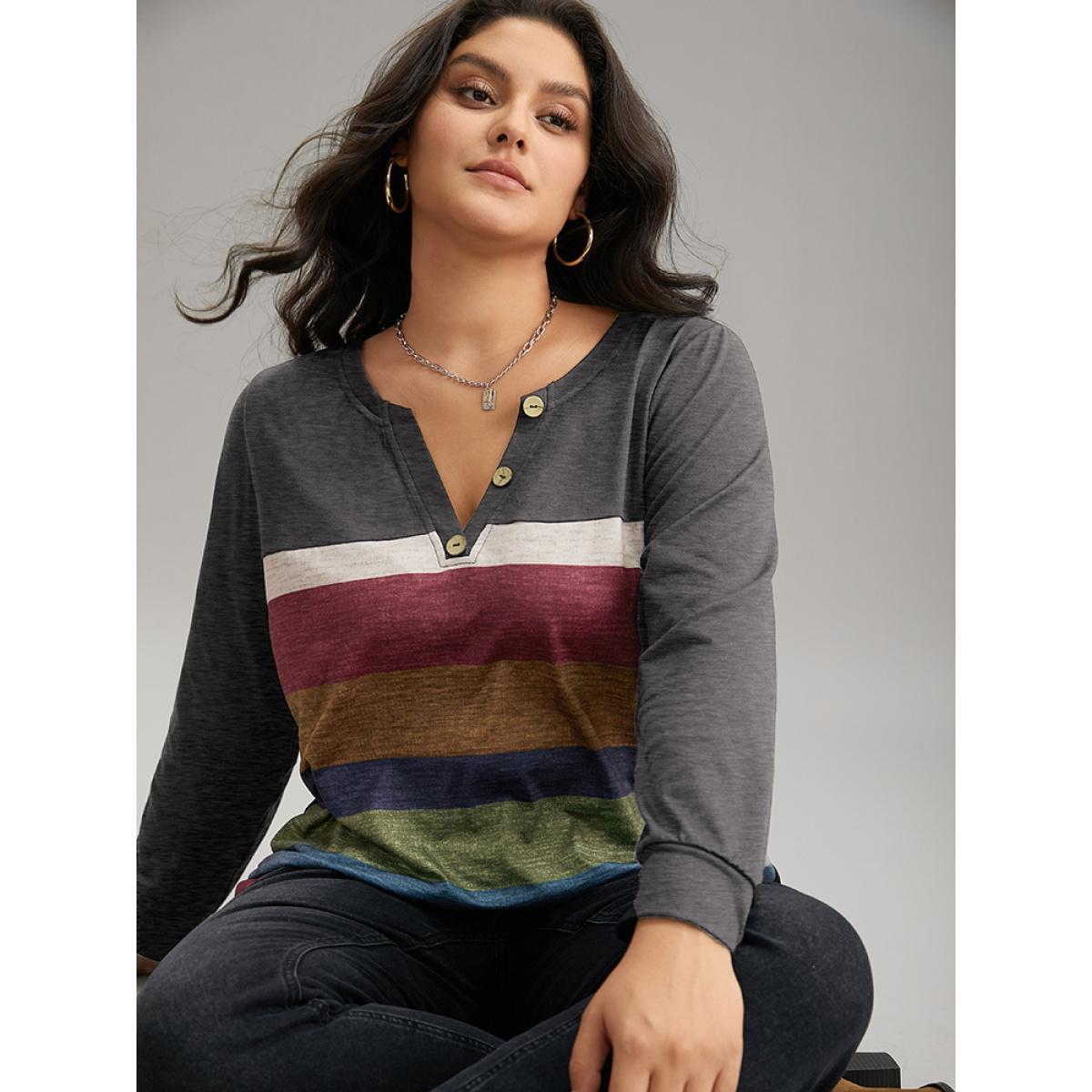 Plus Size Colorblock Contrast Notched Button Detail T-shirt Gray Women Casual Contrast Striped Notched collar Dailywear T-shirts BloomChic 26/4X Product Image