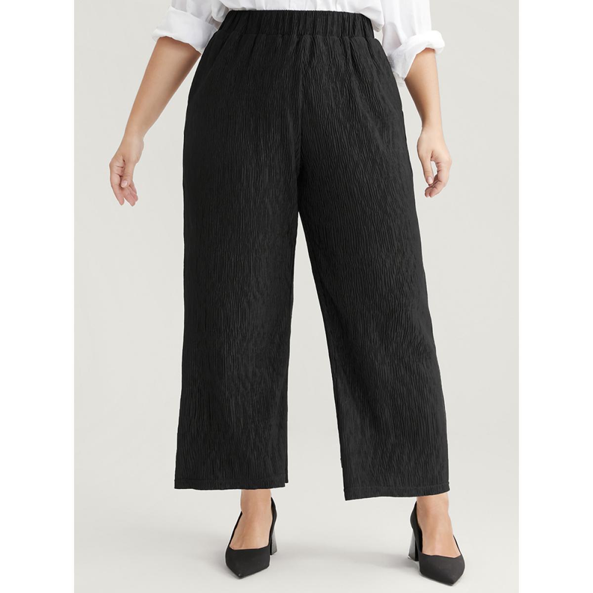 Plus Size Solid Pocket Textured Elastic Waist Pants Women Black Casual Mid Rise Dailywear Pants BloomChic 28/5X Product Image