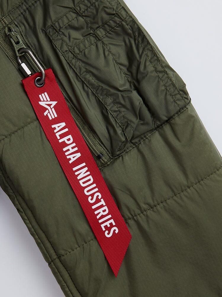 L-2B QUILTED BOMBER JACKET Unisex Product Image