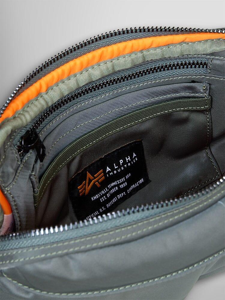 NYLON MESSENGER BAG Unisex Product Image