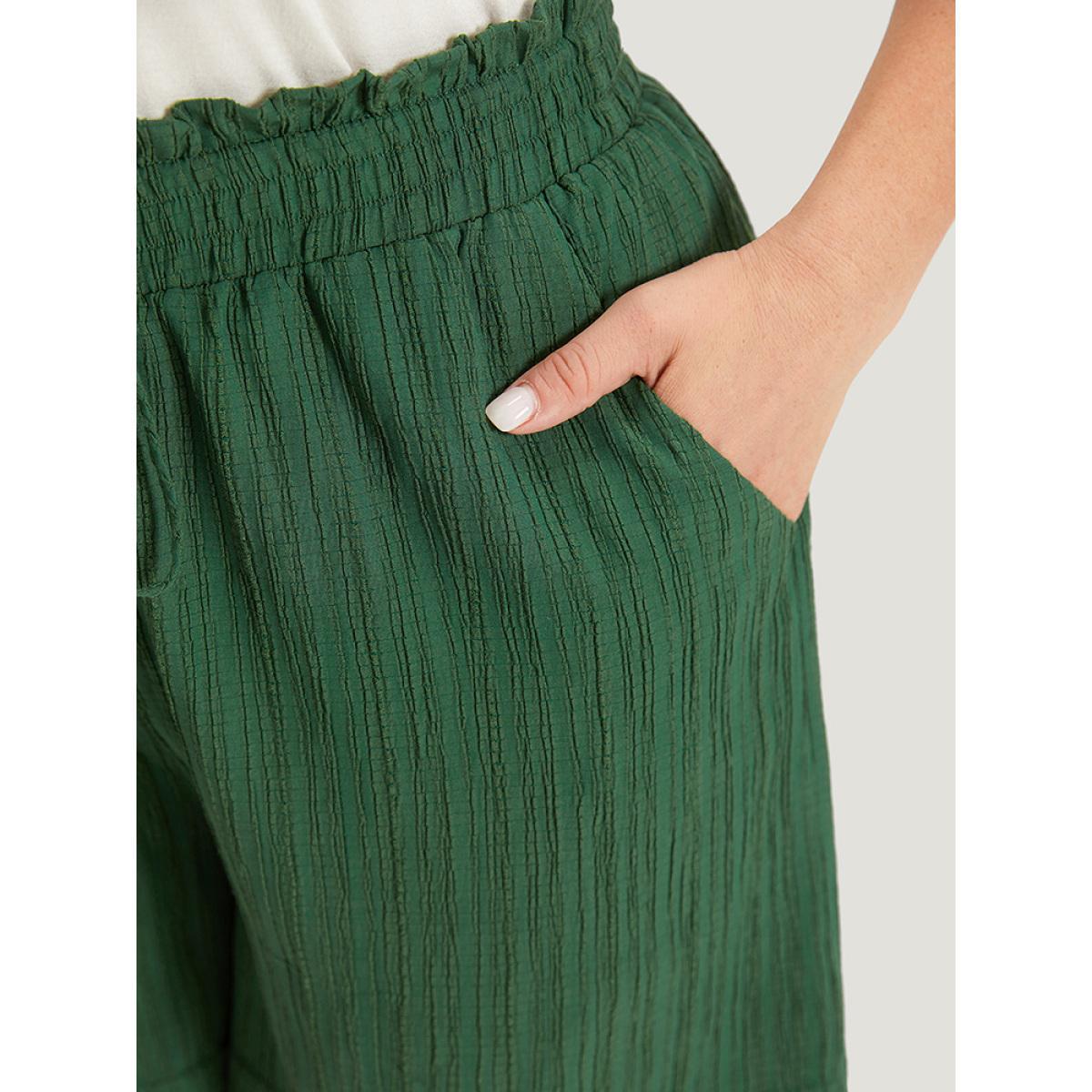 Plus Size Plisse Ties Pocket Paperbag Waist Layered Hem Shorts Women Green Casual Texture Dailywear Shorts BloomChic 30/6X Product Image